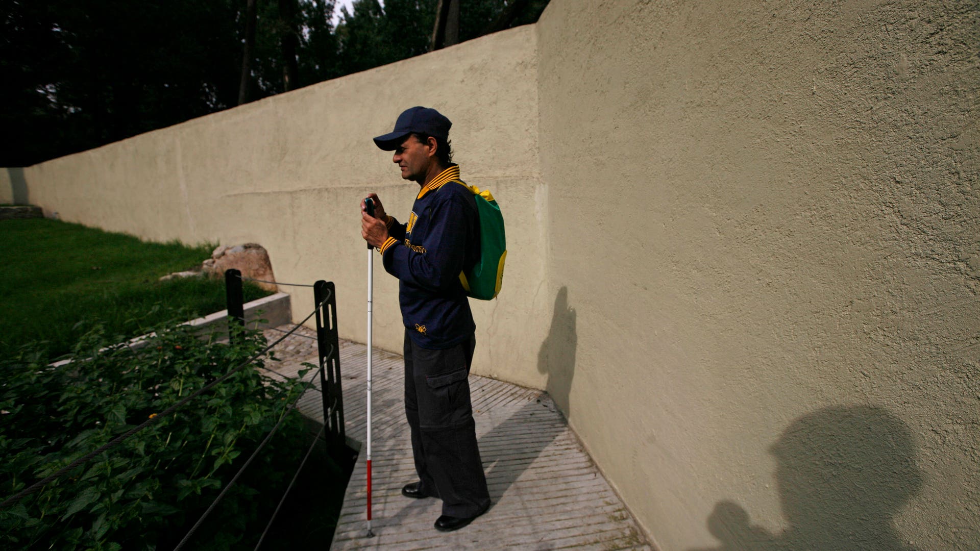 Mexico_Blind_Photogra_Carr_1_