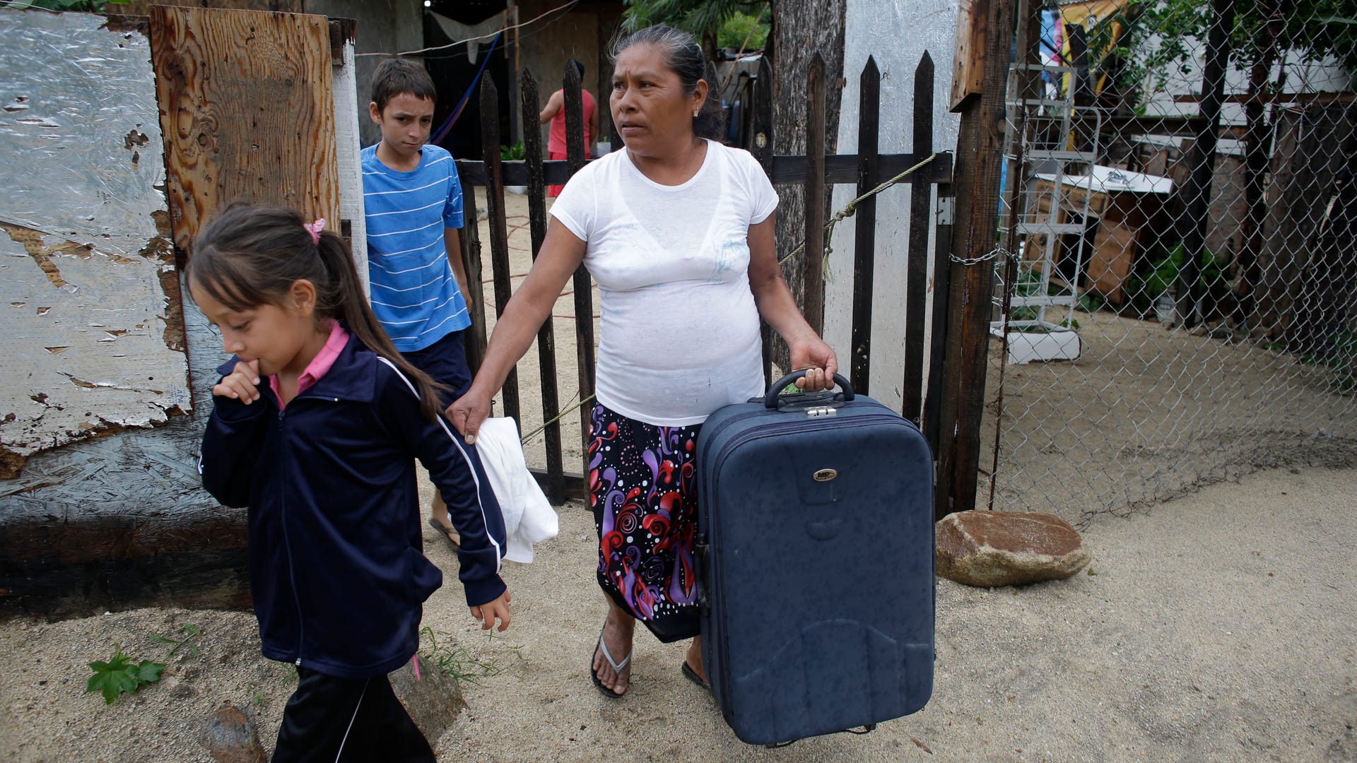 Mexico_Hurricane_Odil_Vros__9_