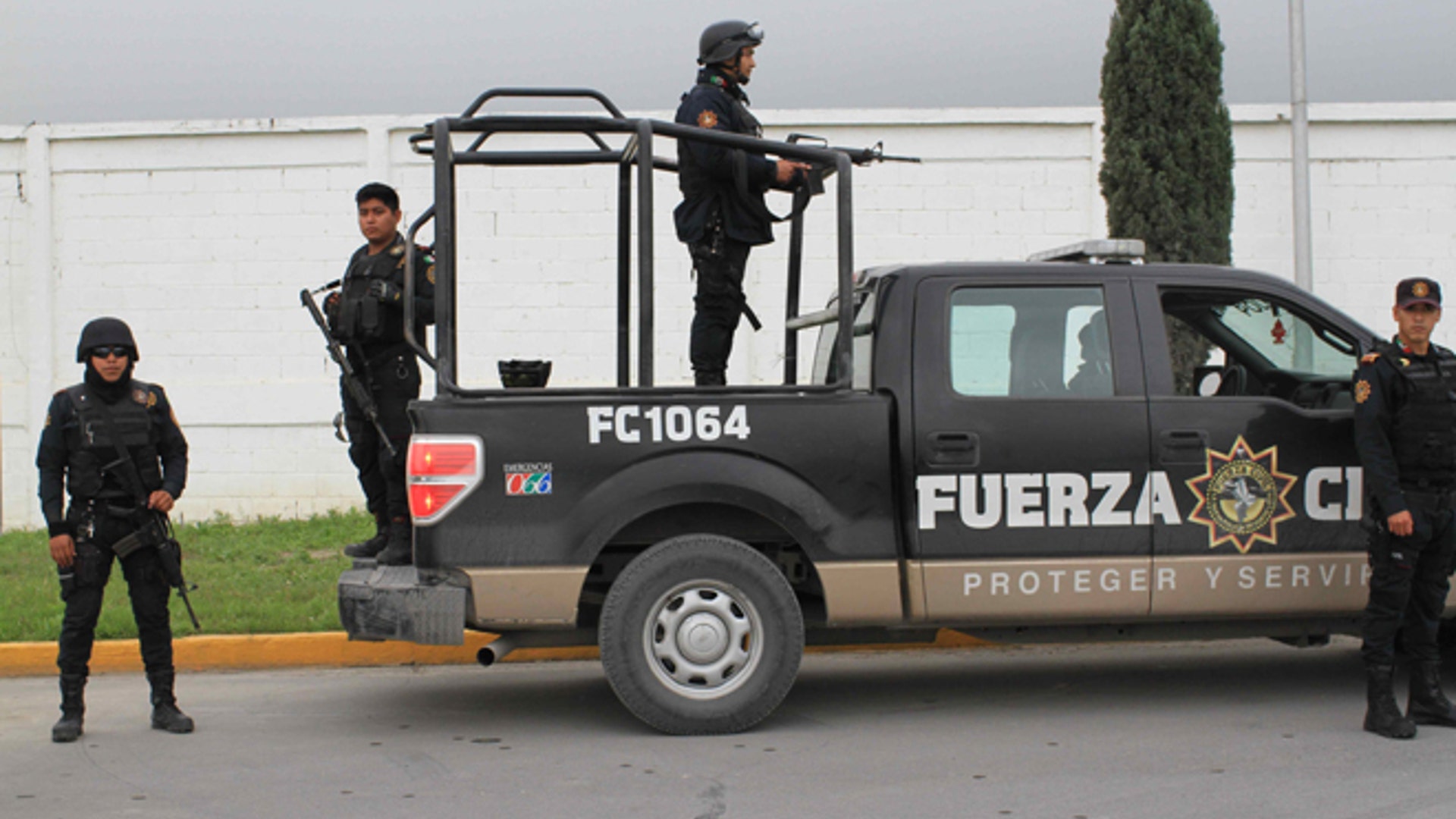 Mexico_Police_NPF8