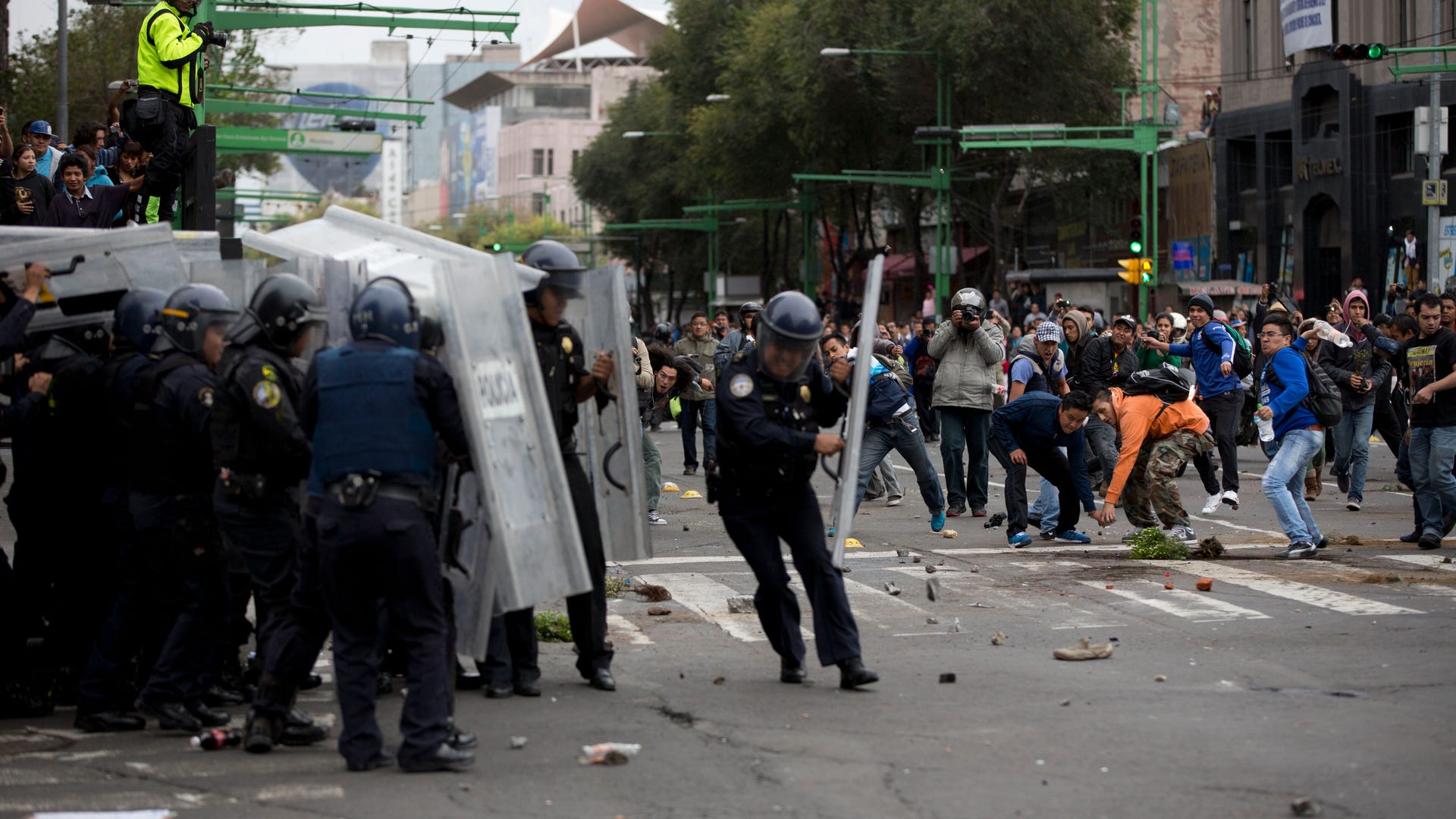 Mexico_Teacher_Protes_Vros__2_