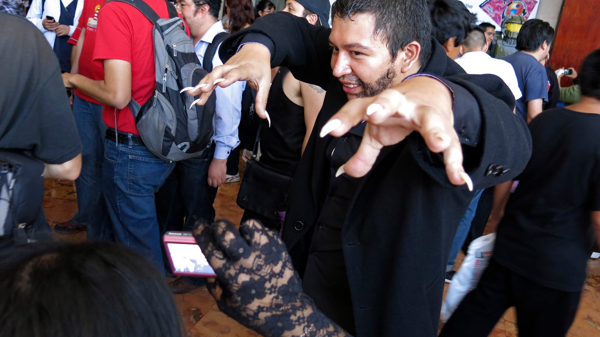 Mexico_Cosplayers_Photo_Gallery__erika_garcia_foxnewslatino_com_5