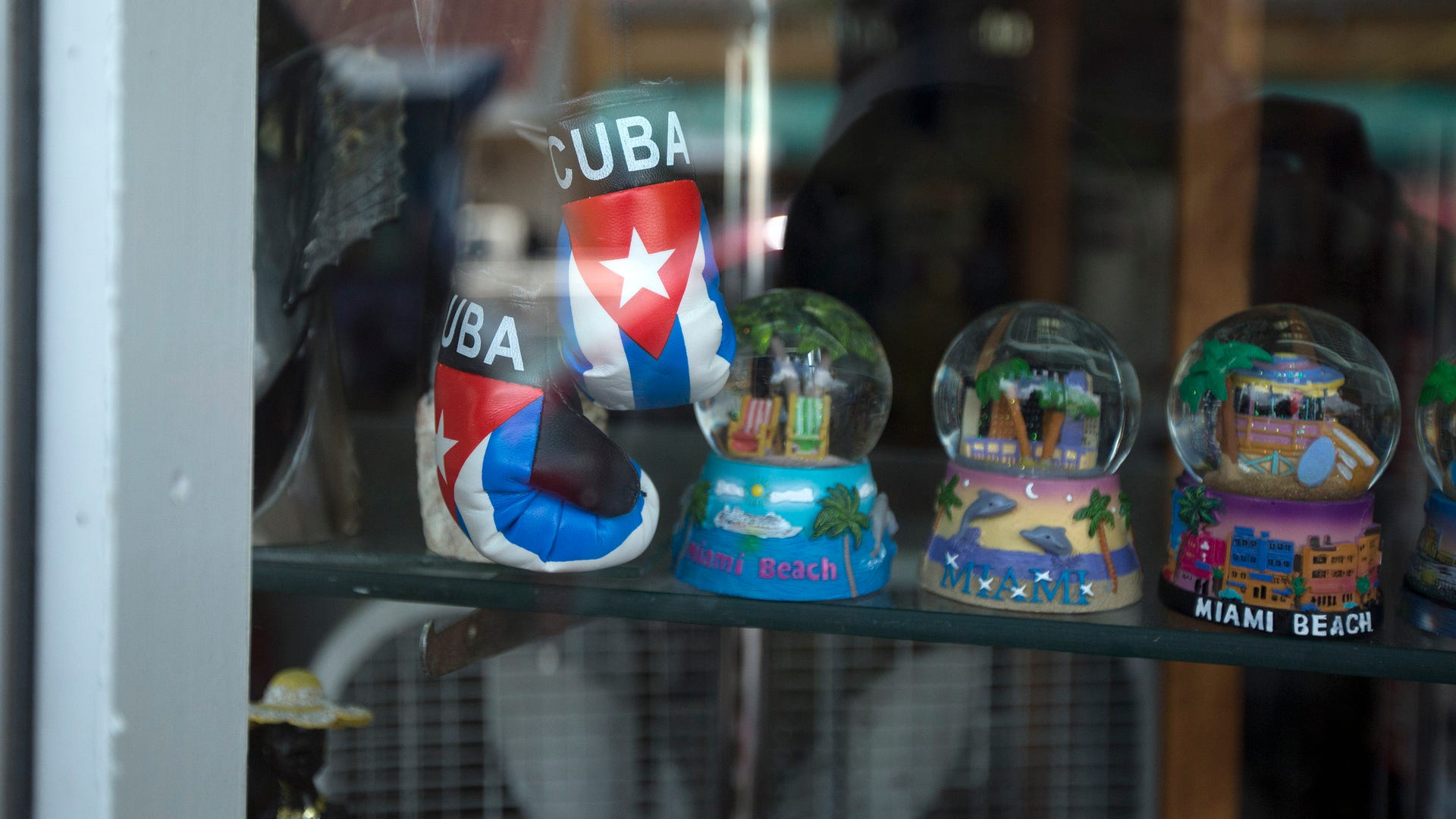 Miami_Calle_Ocho_Tour_Vros__7_