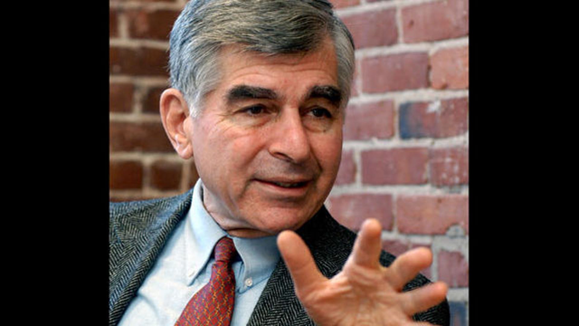 Michael Dukakis: Blame Bush and Republicans for anemic economy