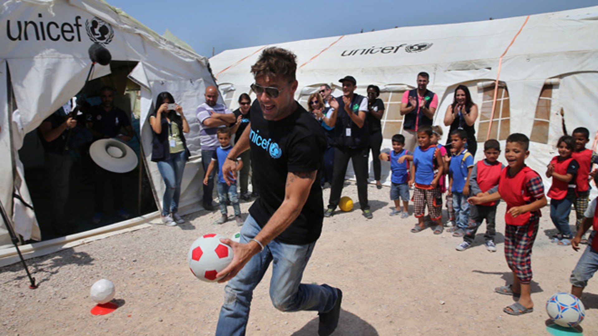 Mideast_Lebanon_Ricky_Garc_7_