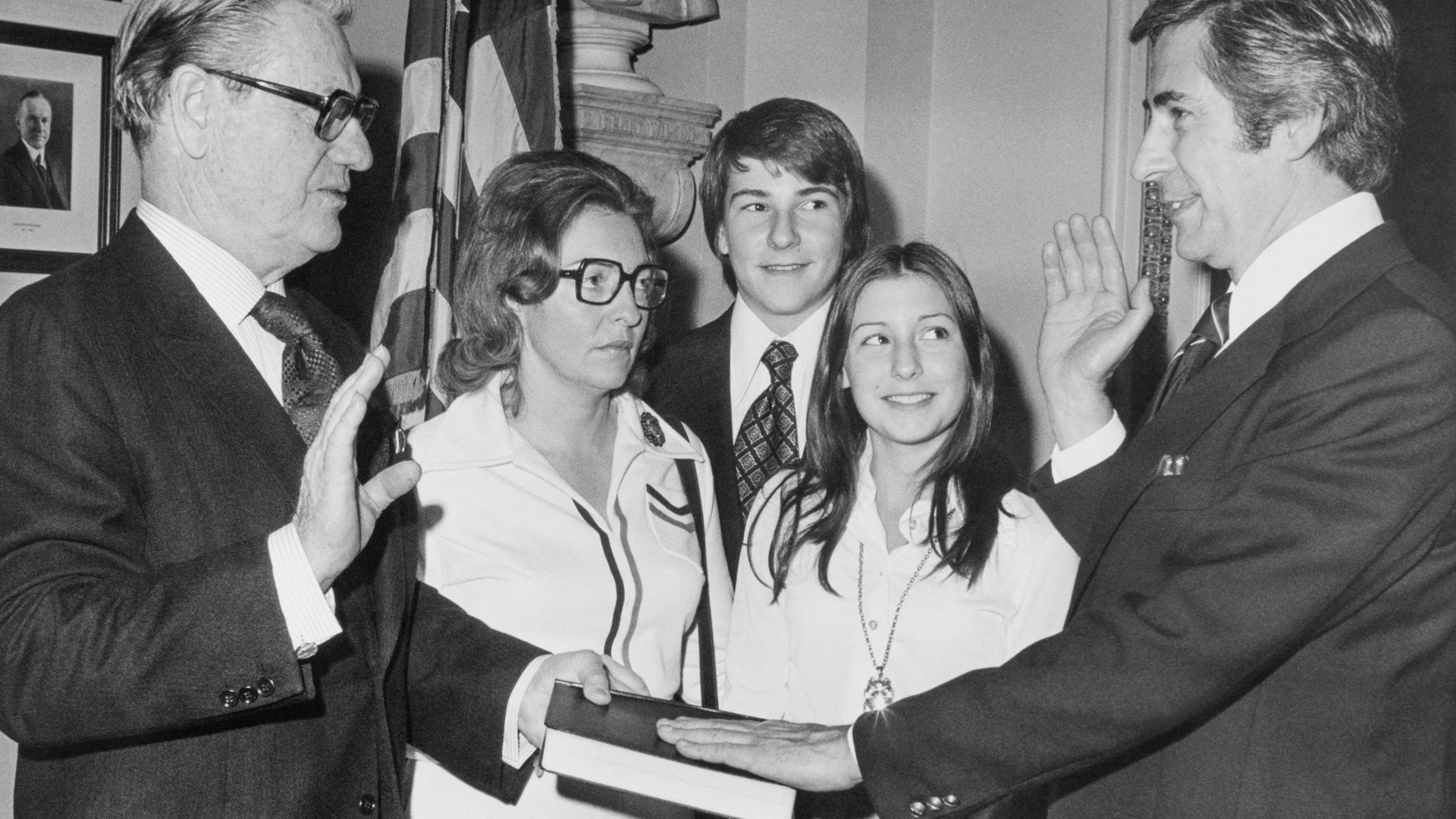 Sen. Mike Gravel, D-Alaska taking oath in front of his family in Jan., 1969