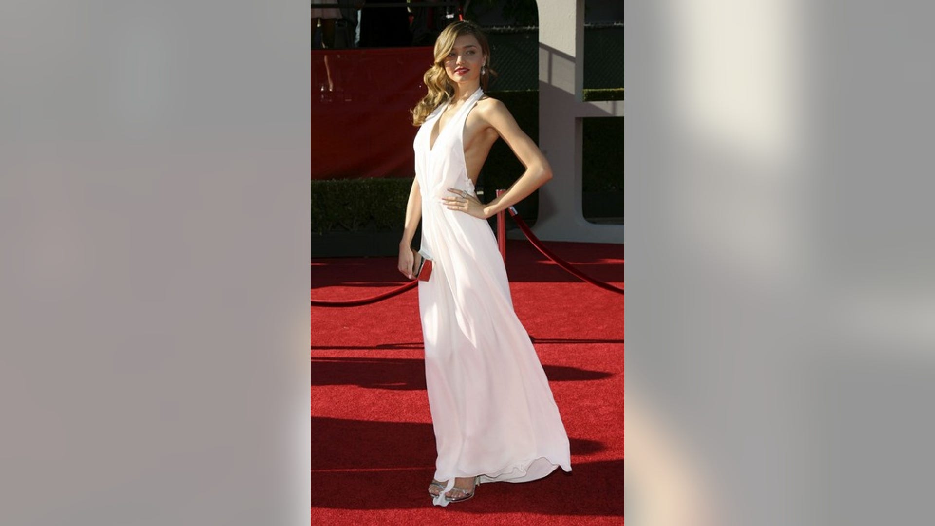 Miranda_Kerr_at_the_2009_ESPY_Awards