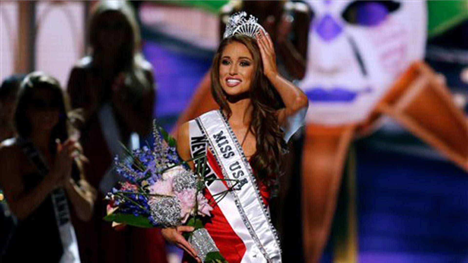 Miss Nevada Nia Sanchez Crowned As 63rd Miss USA Fox News