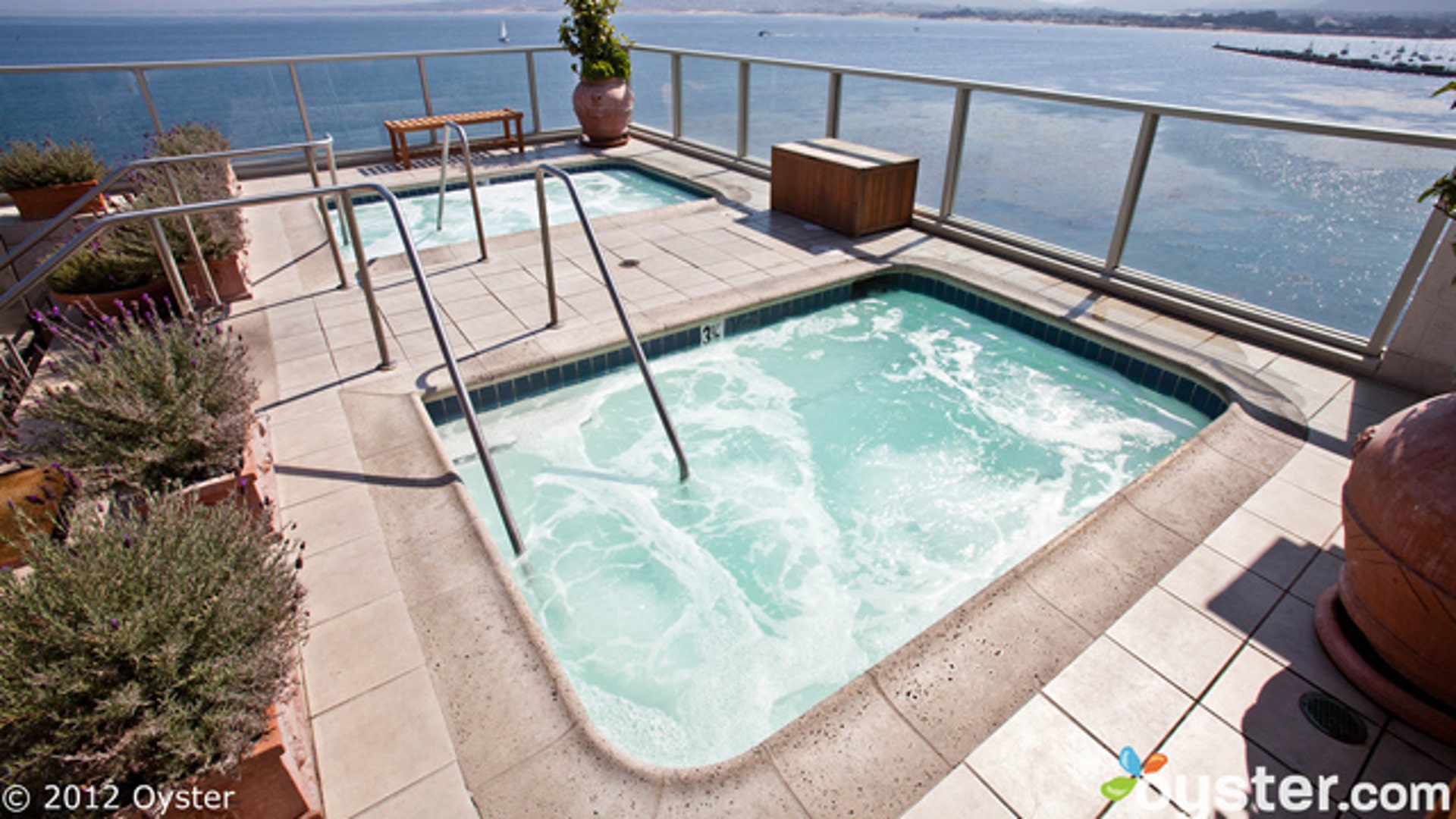 Monterey_Plaza_Hotel