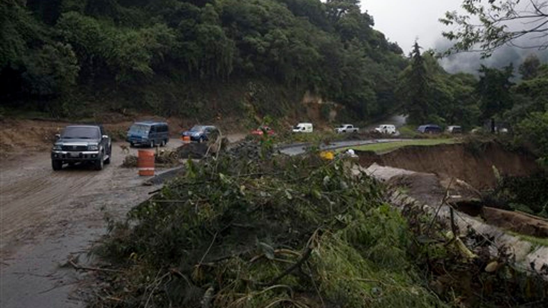 Mudslides_Destroy_Roads