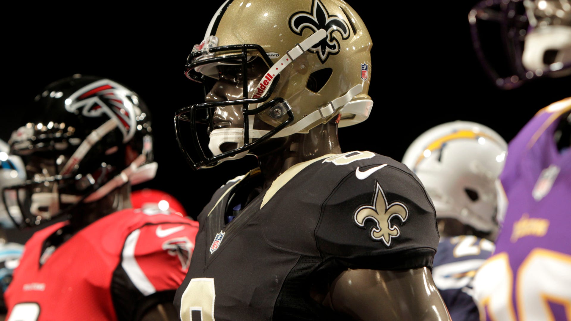 NFL_Uniforms_Football_11