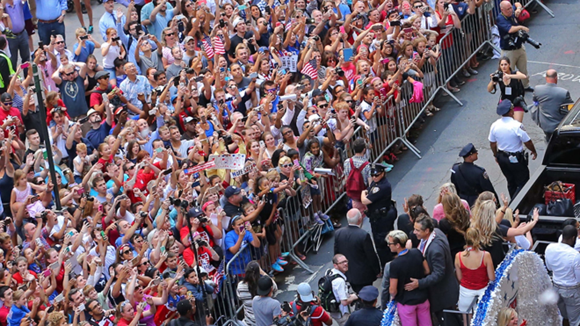 NYC_Parade_WWCup_new_1