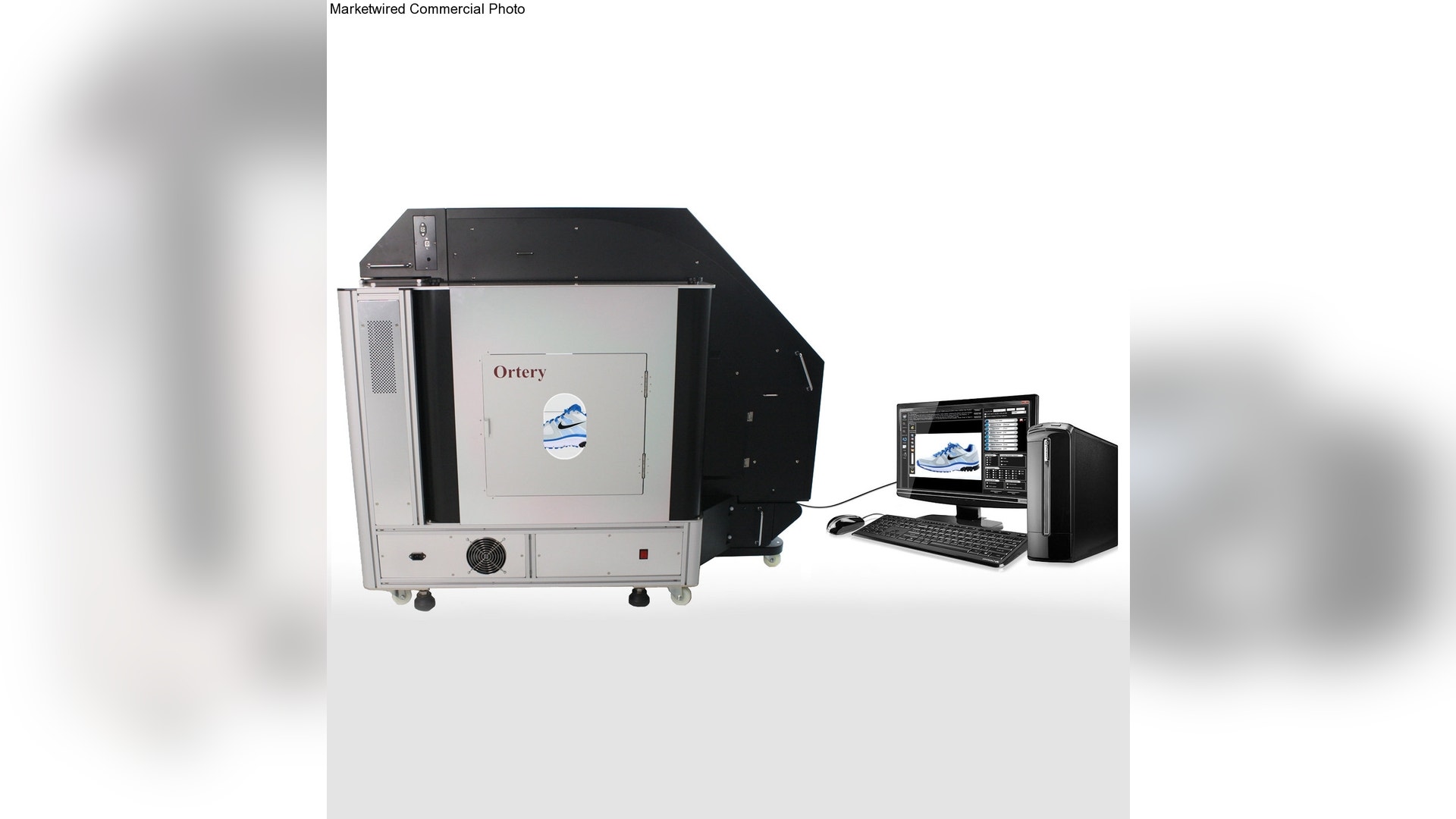 New_Office_Photograph_Garc