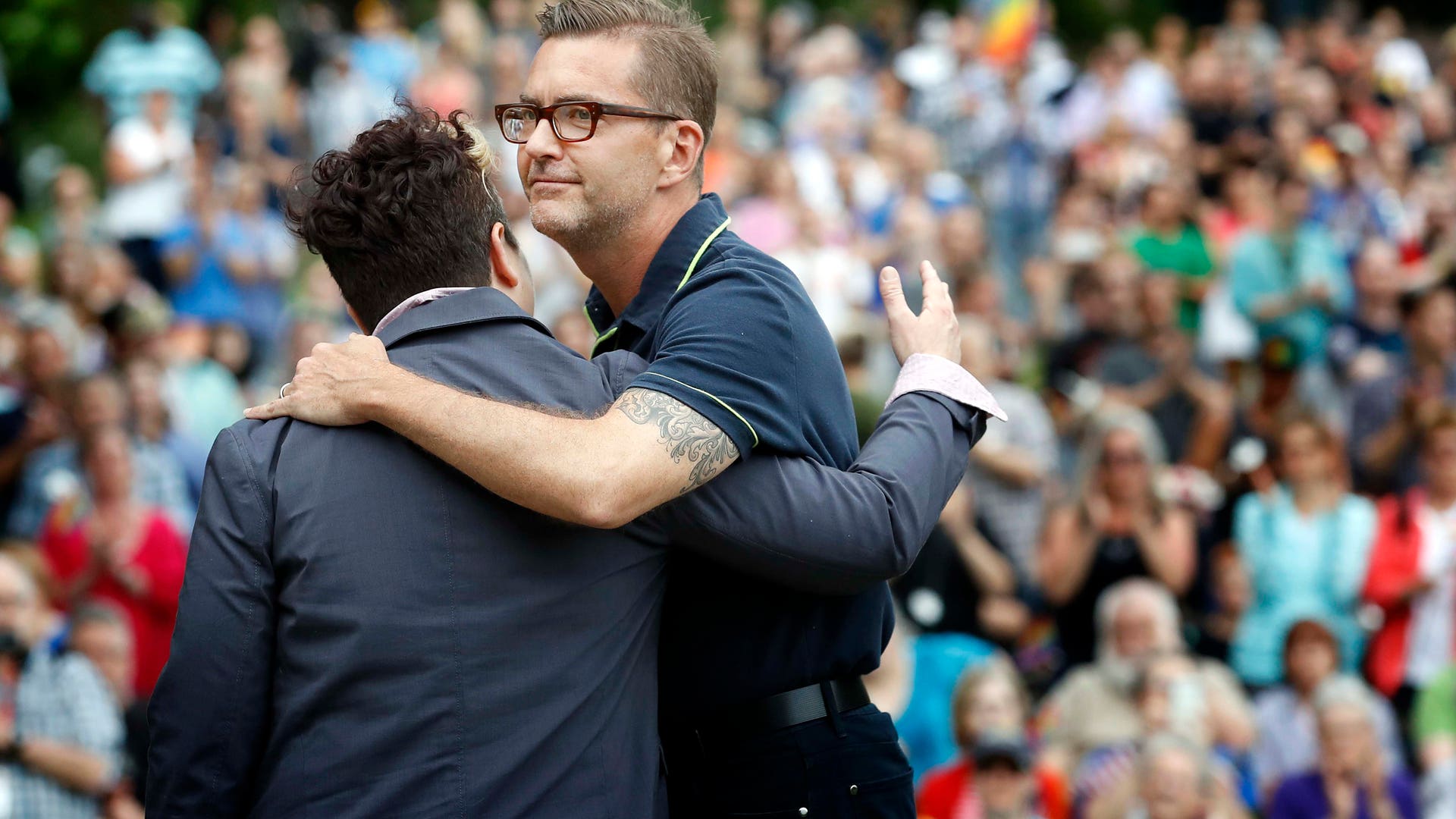 Nightclub_Shooting_Mi_Vros__2_