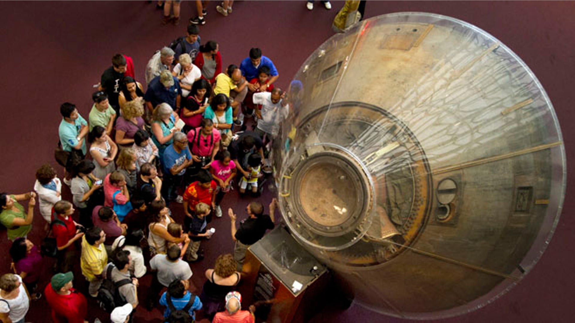 Obit_Neil_Armstrong_Forg_10_