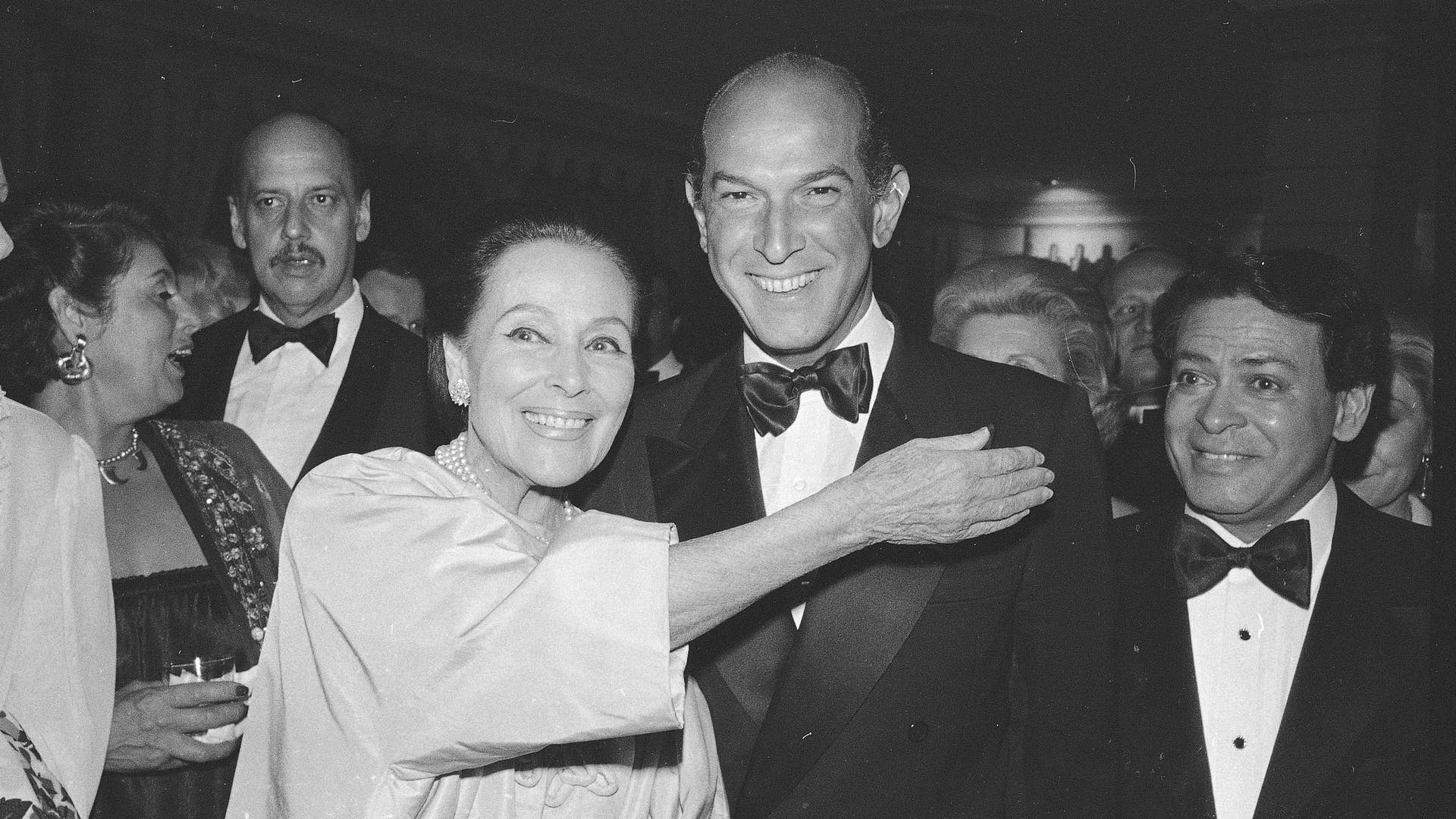 Obit_Oscar_de_la_Rent_Vros__5_