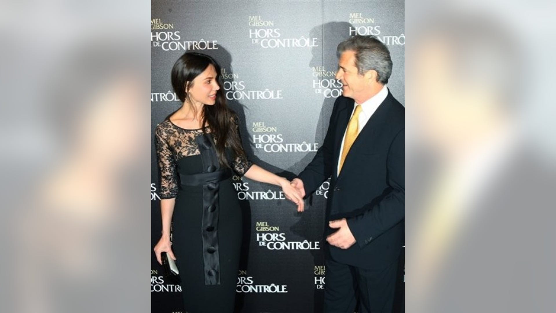 Oksana_and_Mel_in_Paris