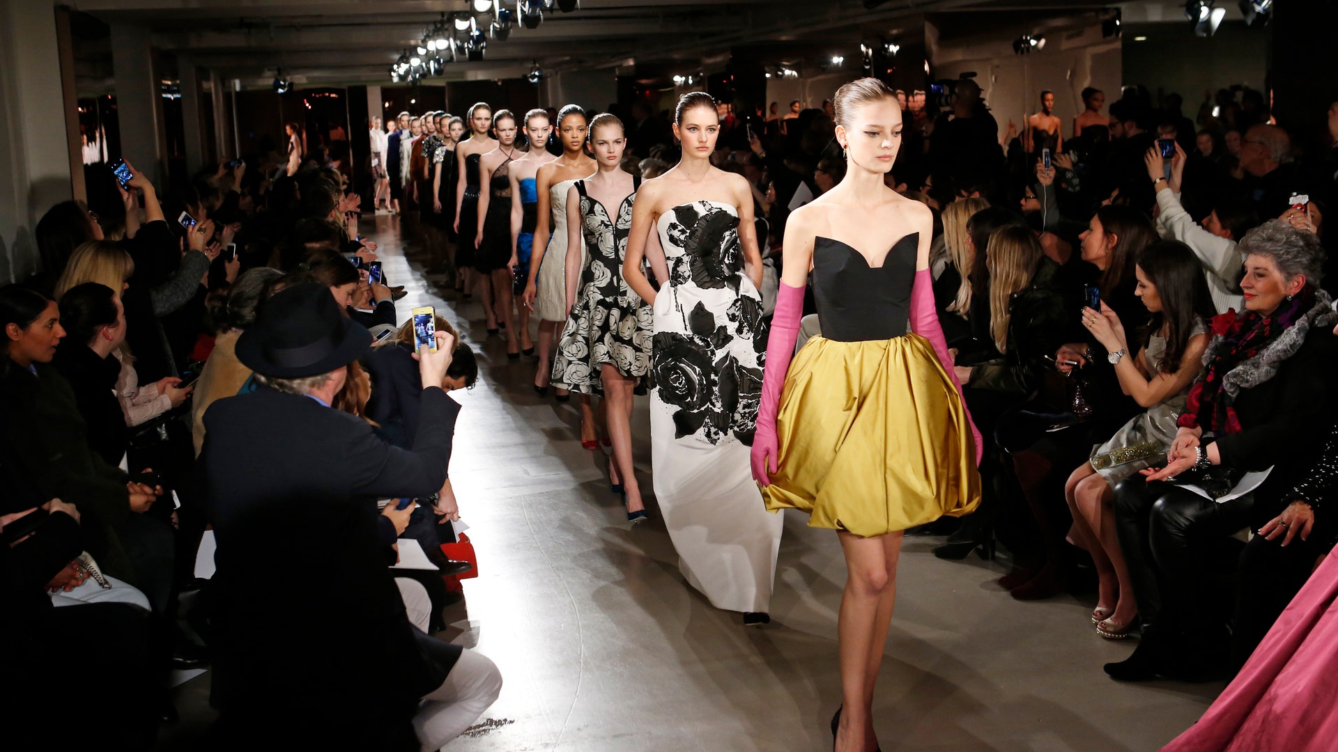 Oscar_de_la_renta_fw_2015__10_
