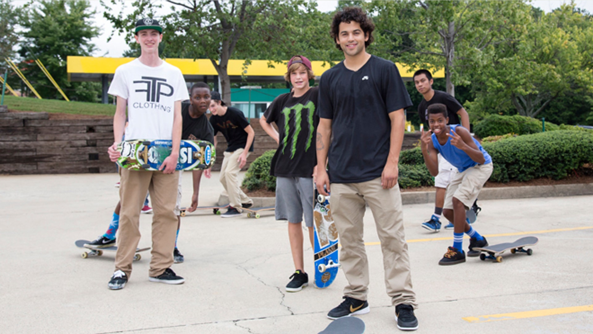 P_Rod_and_local_kids_at_Old_Fourth_Ward_Skatepark