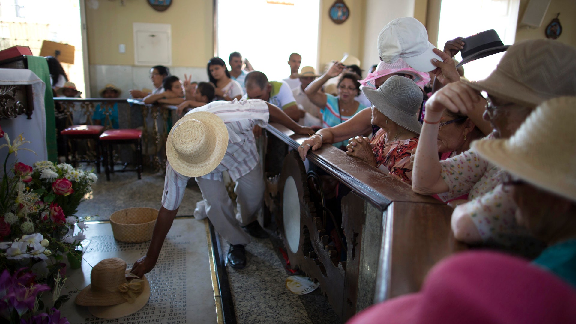 Padre_Cicero_Pilgrims__7_