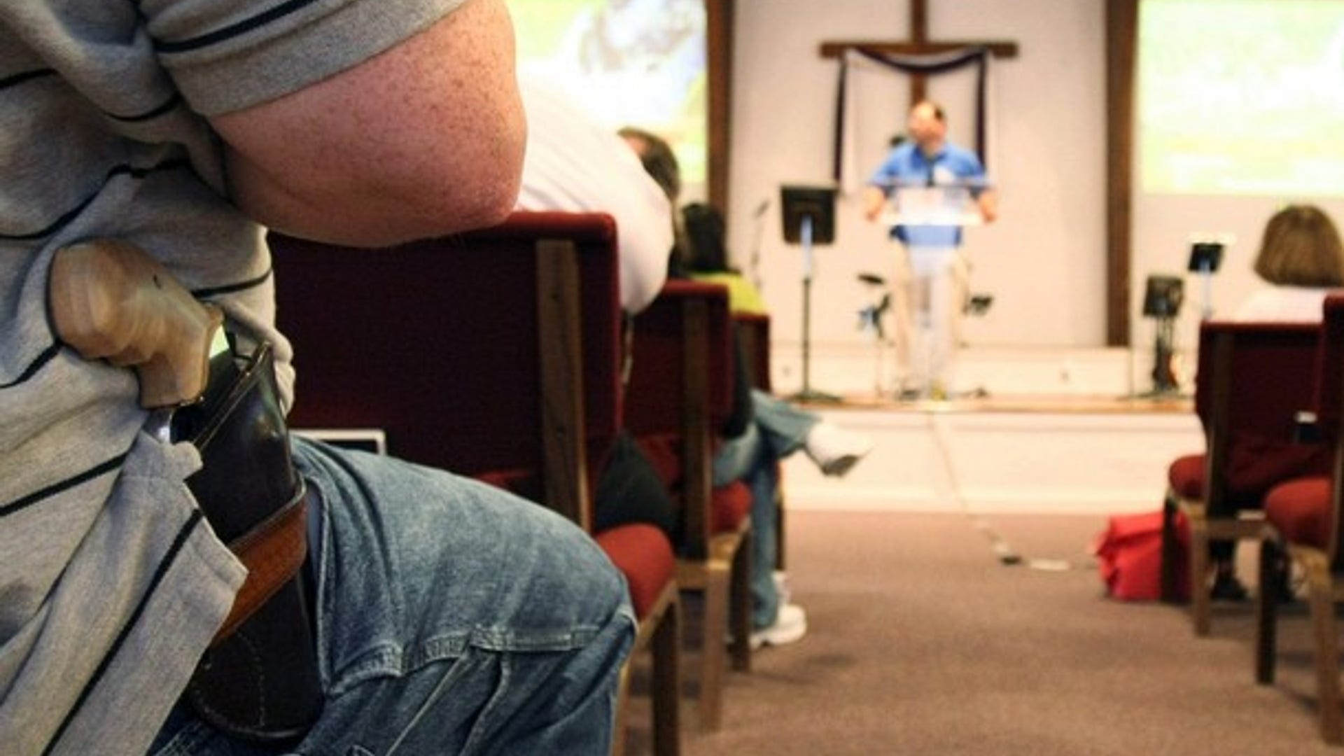 Gun-Promoting Pastor Resigns