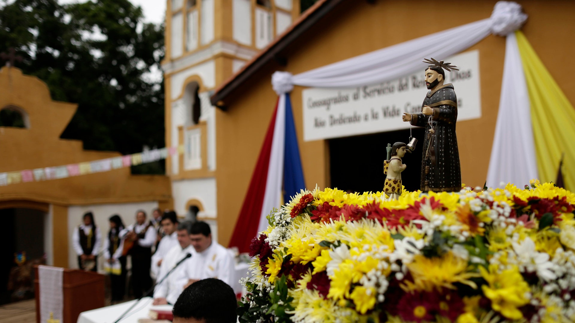 Paraguay_Feather_Festival___12_