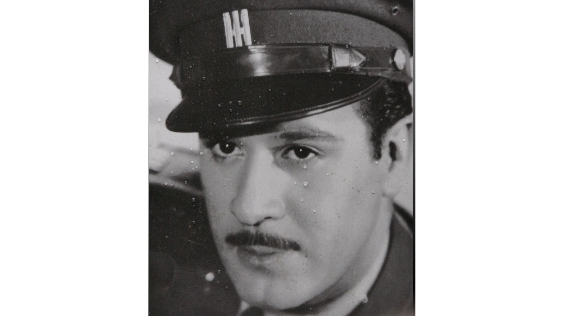 Pedro_Infante_black_and_white