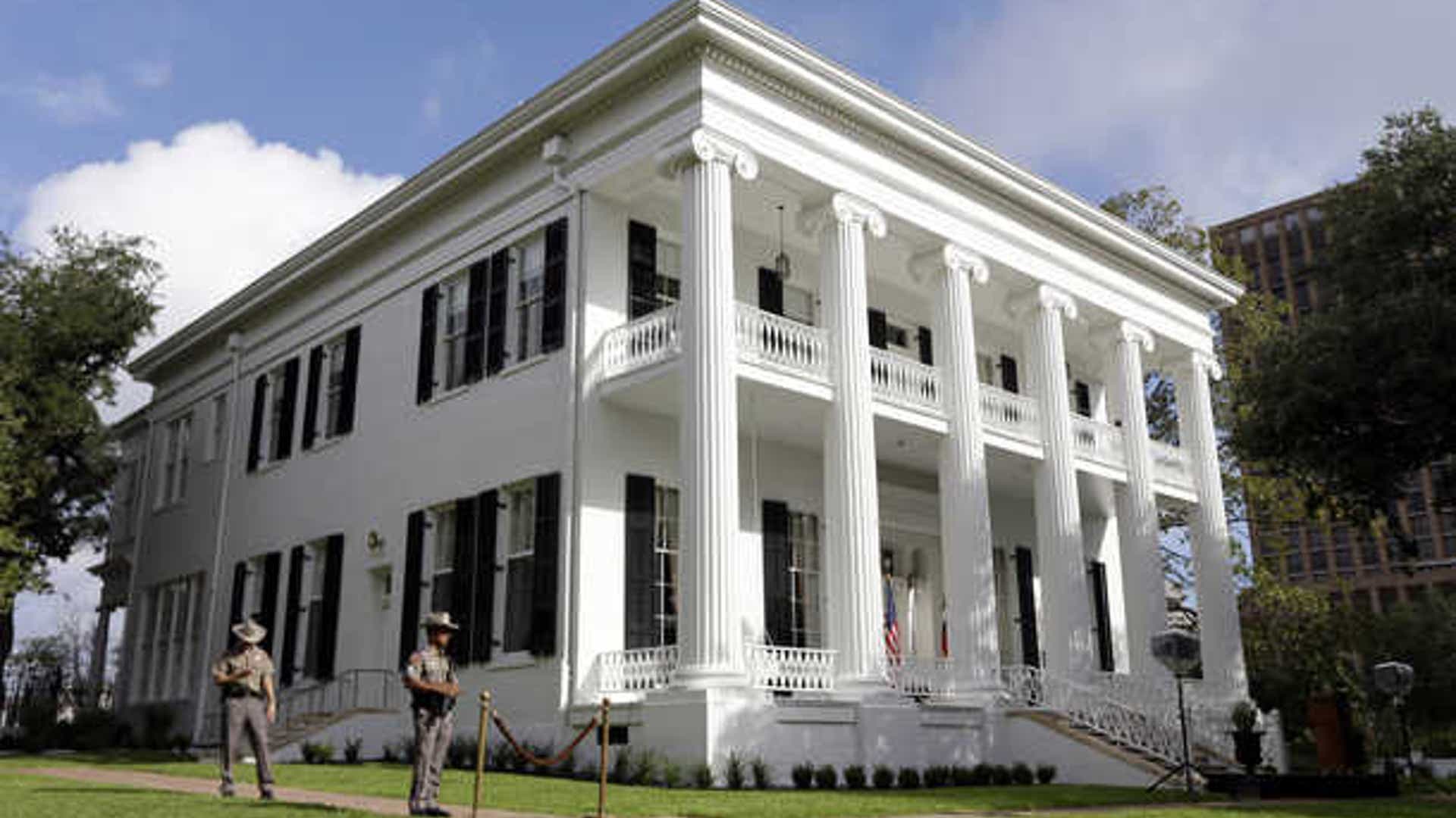 Perry_Gov_Mansion
