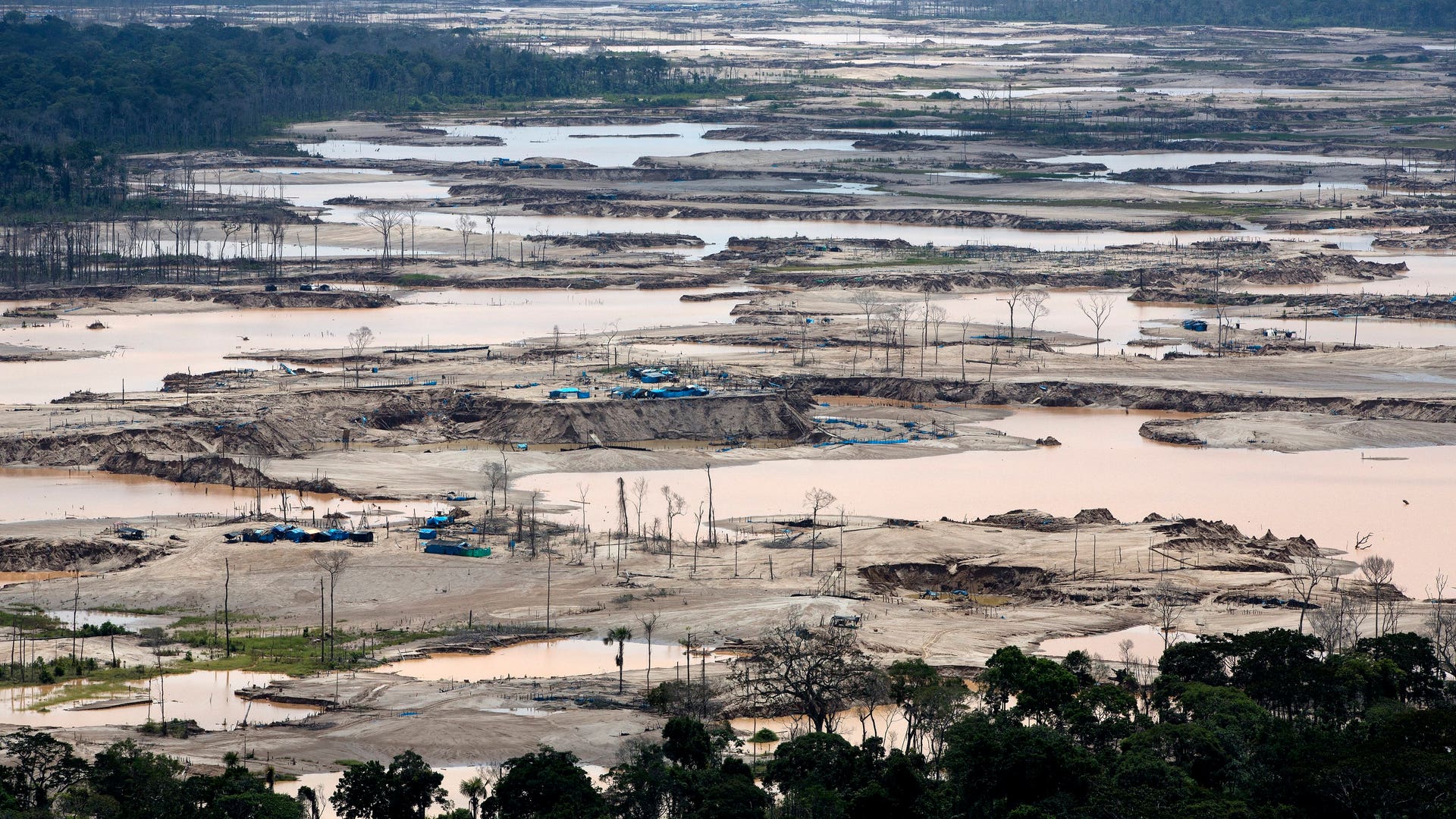 Peru_Illegal_Mining_P_Garc__1_
