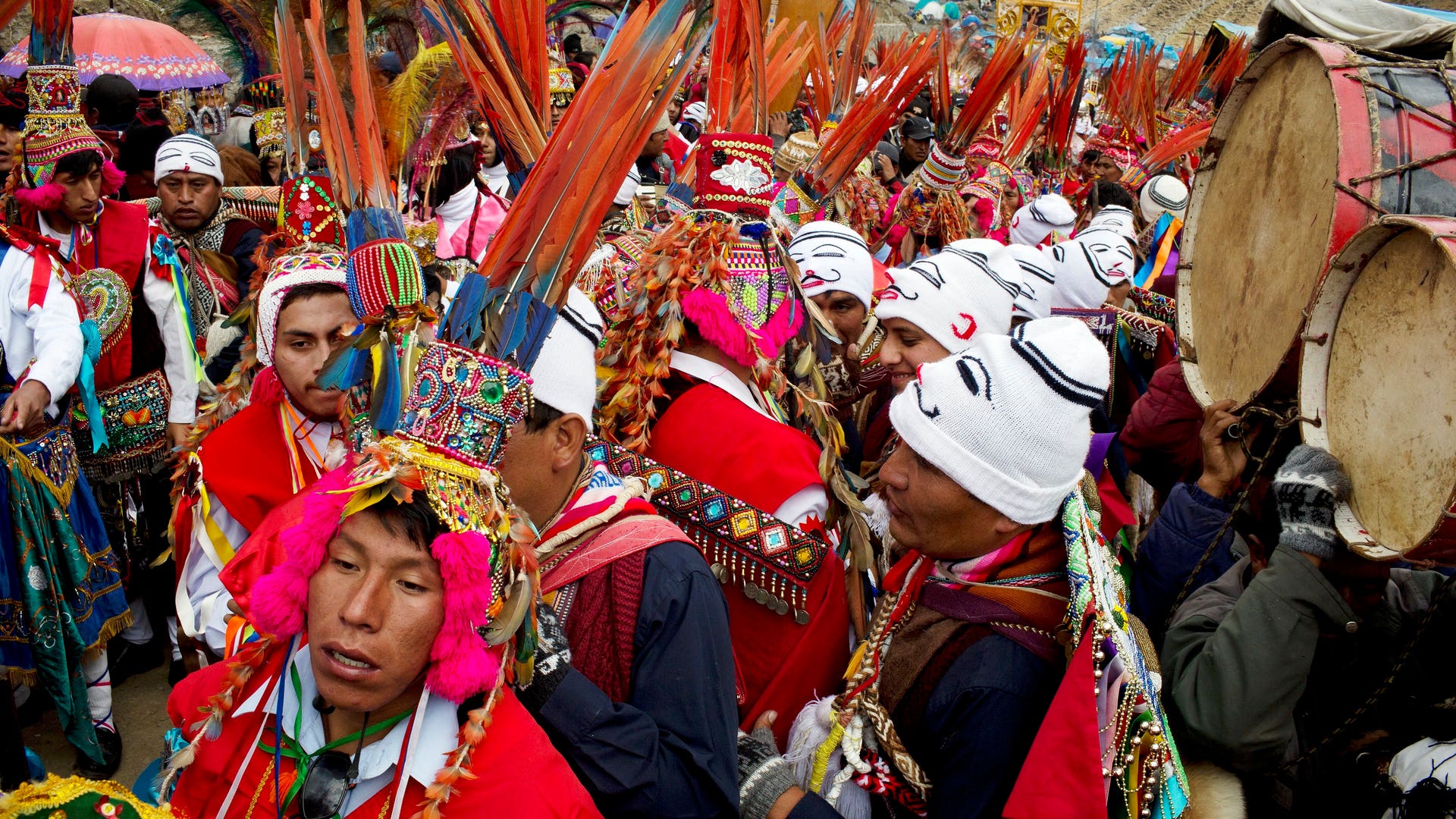 Peru_Snow_Star_Festiv_Vros__11_