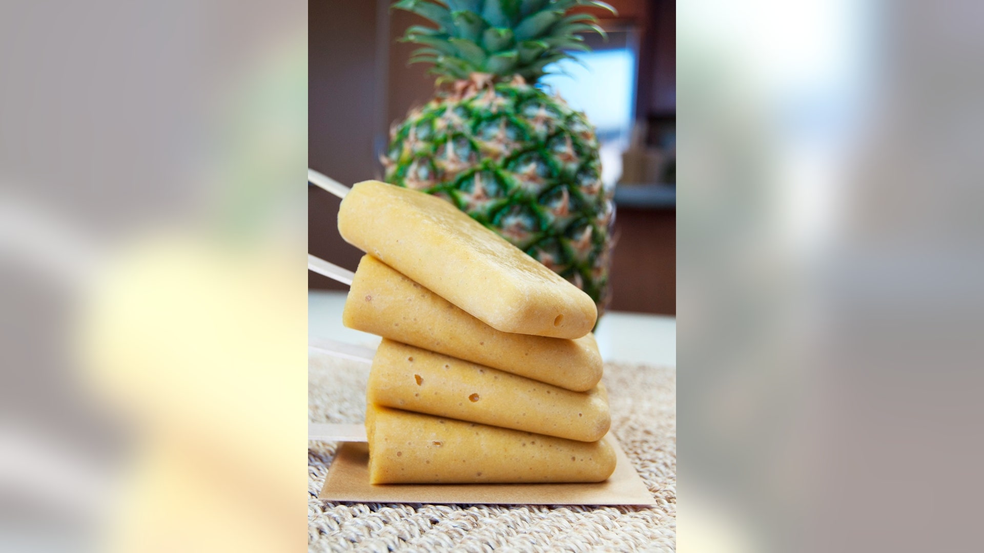 Pineapple_Lucuma_Popsicle