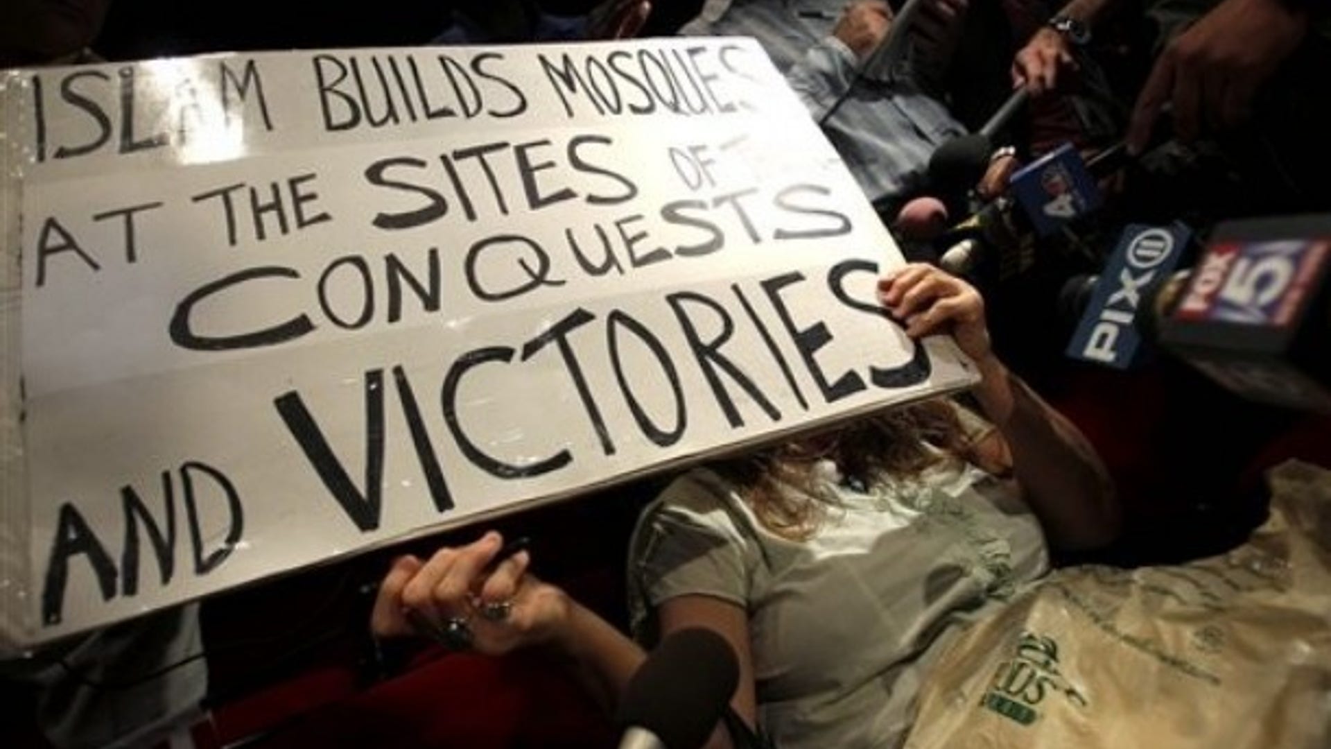 Protester Against Ground Zero Mosque