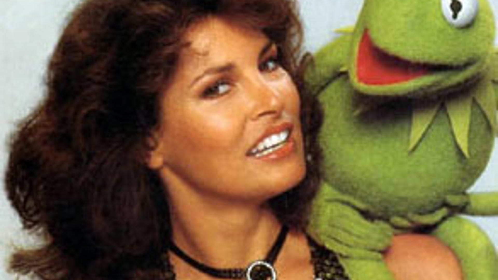 Raquel and Kermit