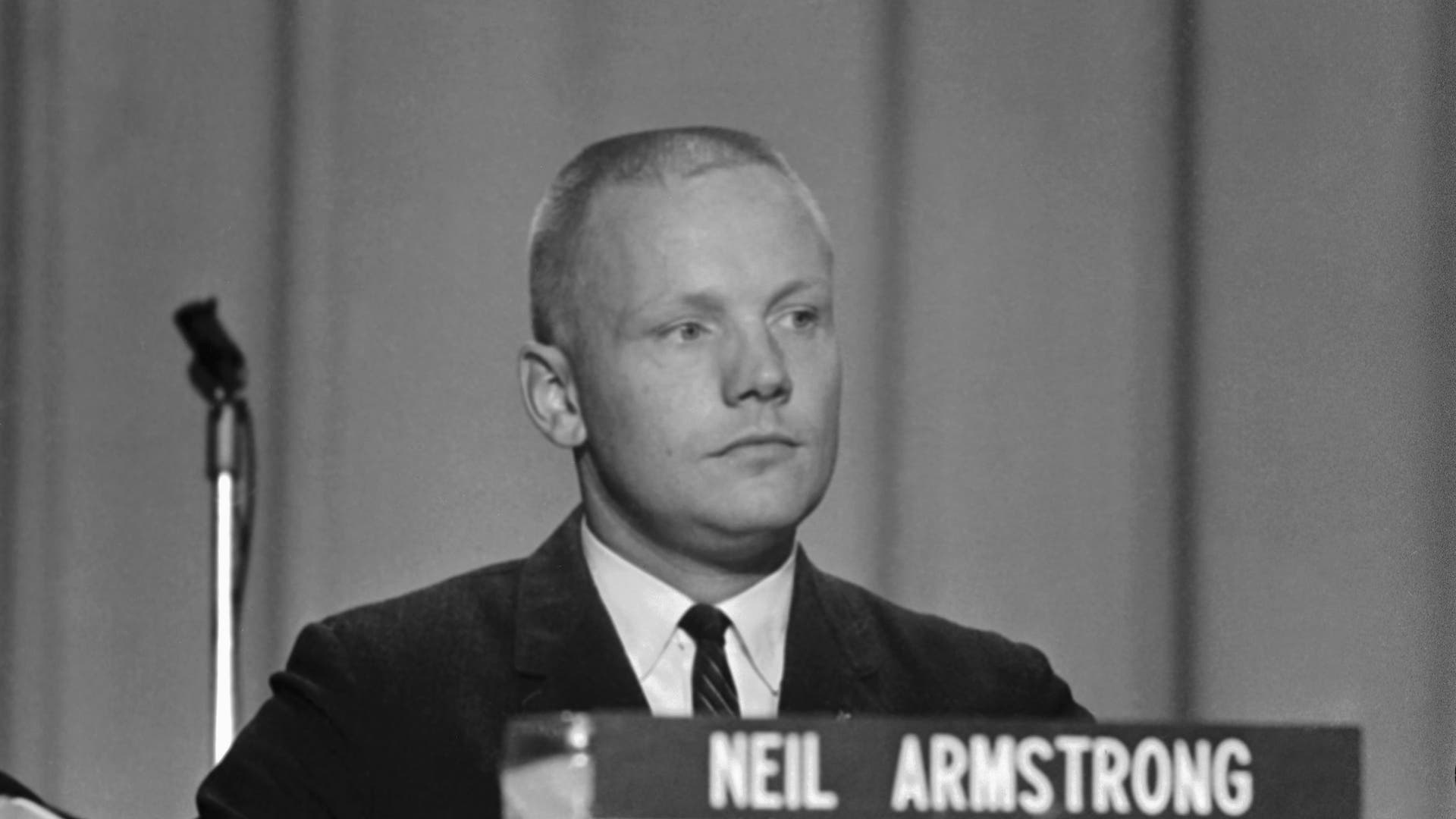 Ли армстронг. Neil Armstrong.