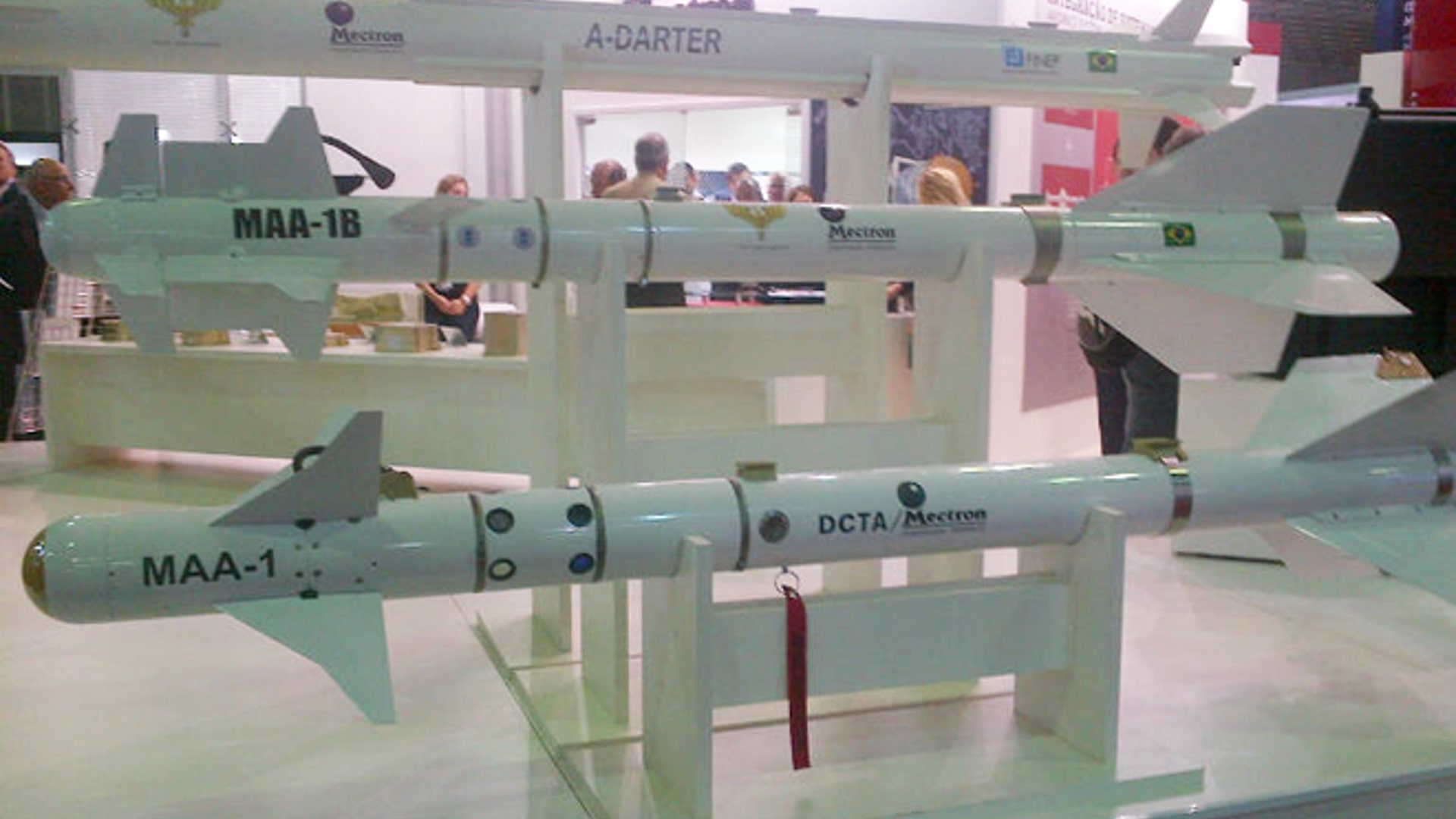 Rio_de_Janeiro___a_darter_missile
