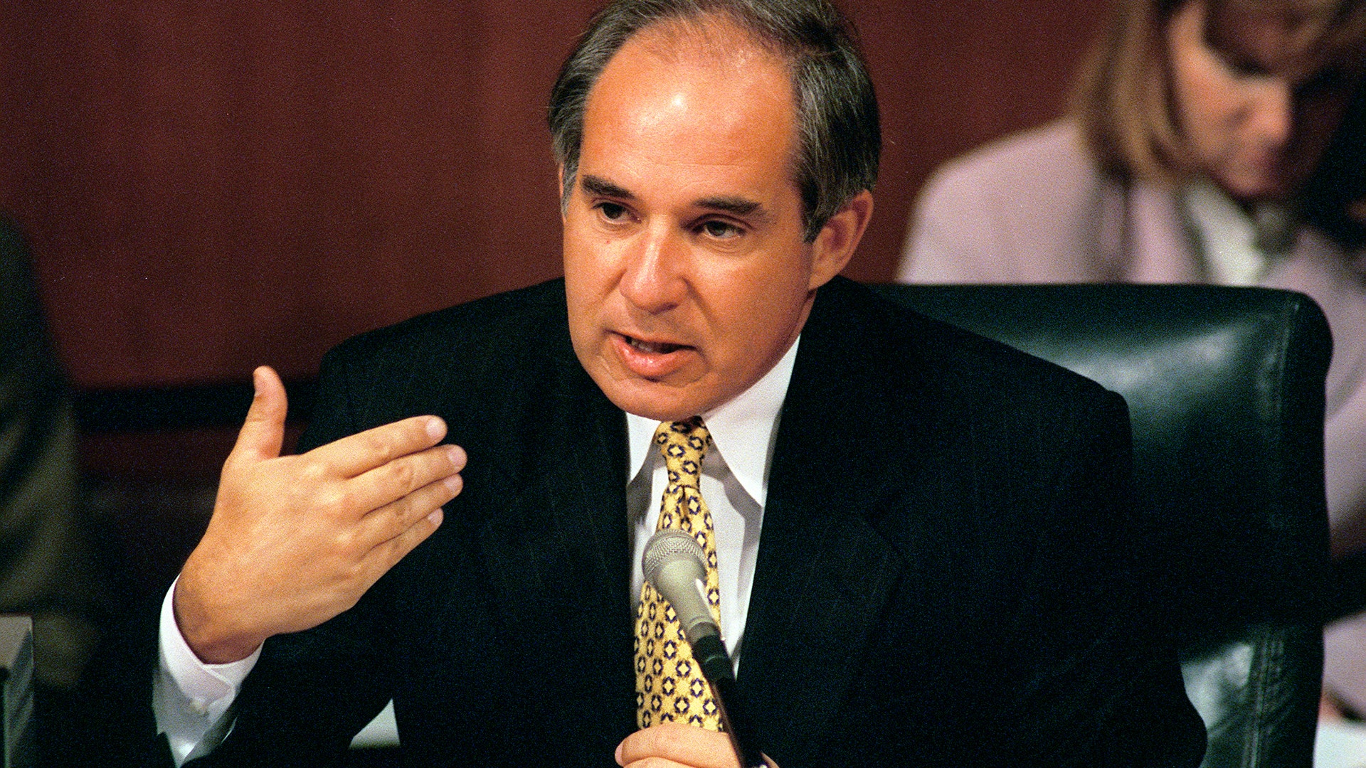 Robert G. Torricelli ,D-N.J., qustions Beth E. Dozoretz, Managing Trustee of the Democratic National Committee during campaign finance hearings  