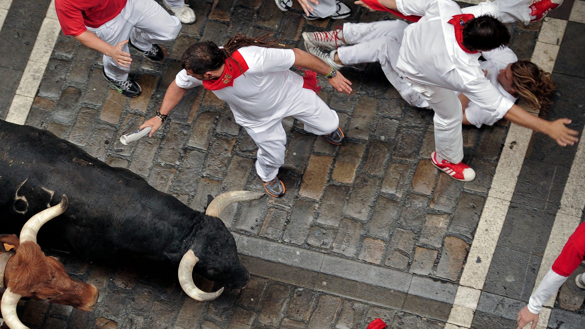 Running_of_the_bulls_14