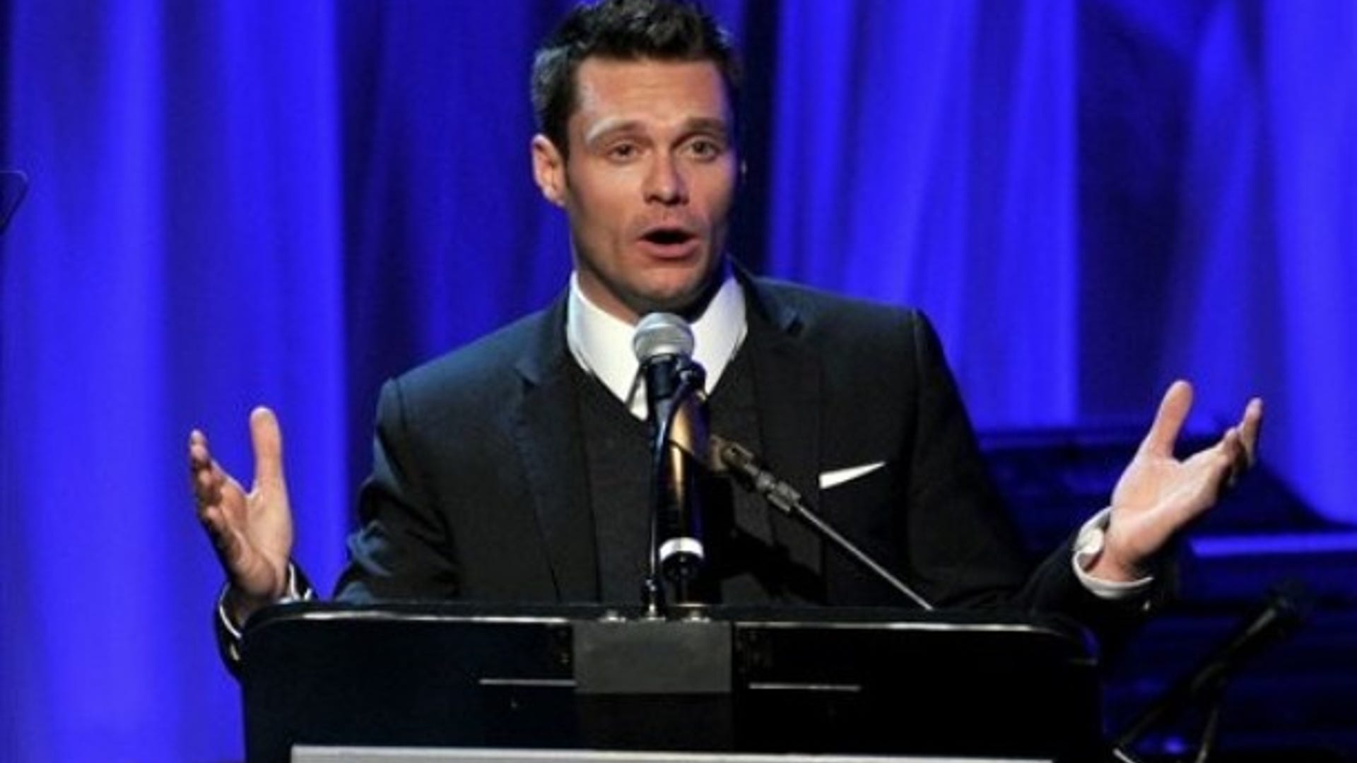 Ryan_Seacrest_frwerwe