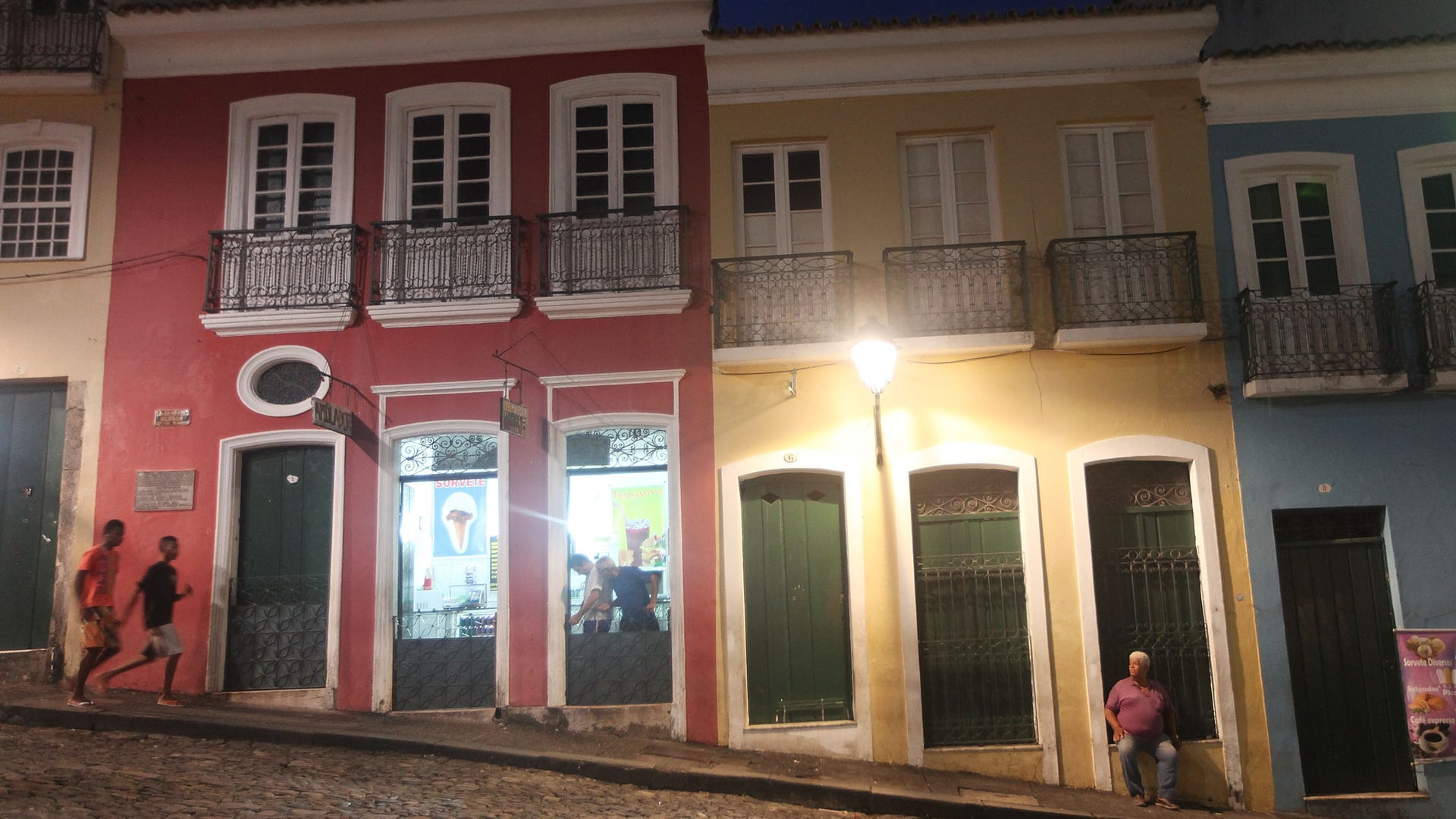 Salvador_Photo_Slideshow__9_