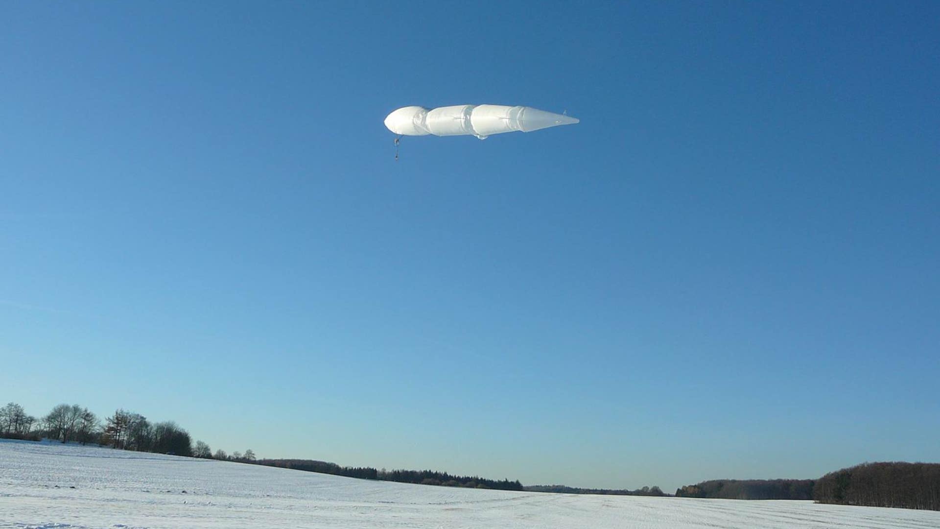 Sanswire Stratellite