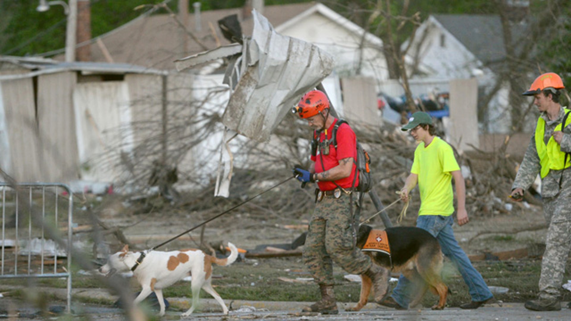 Tornadoes tear through central US