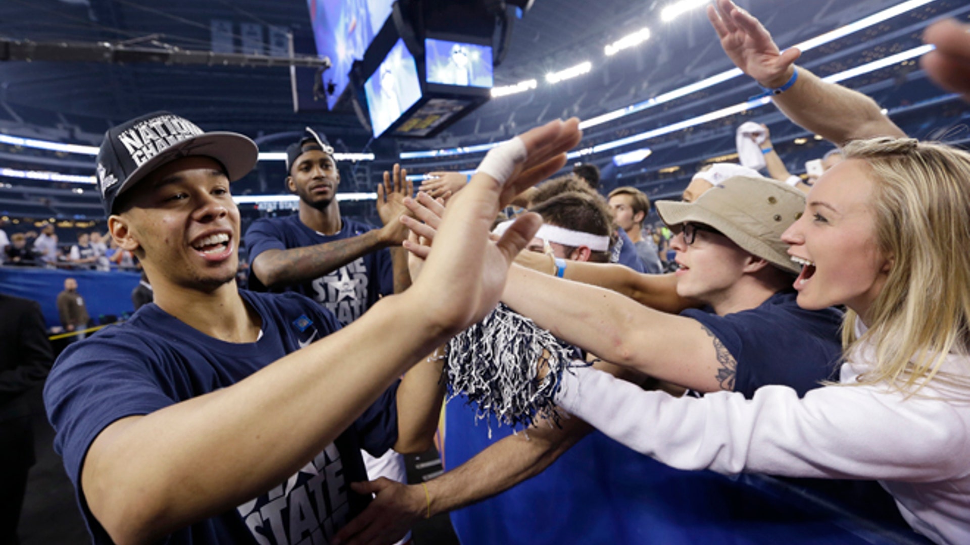 Shabazz_UConn_Latino5