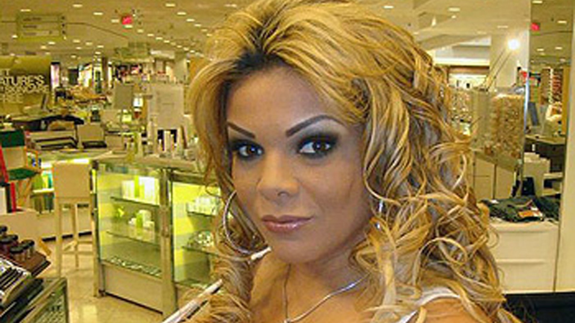 Woman Sets Breast Record - 38KKK