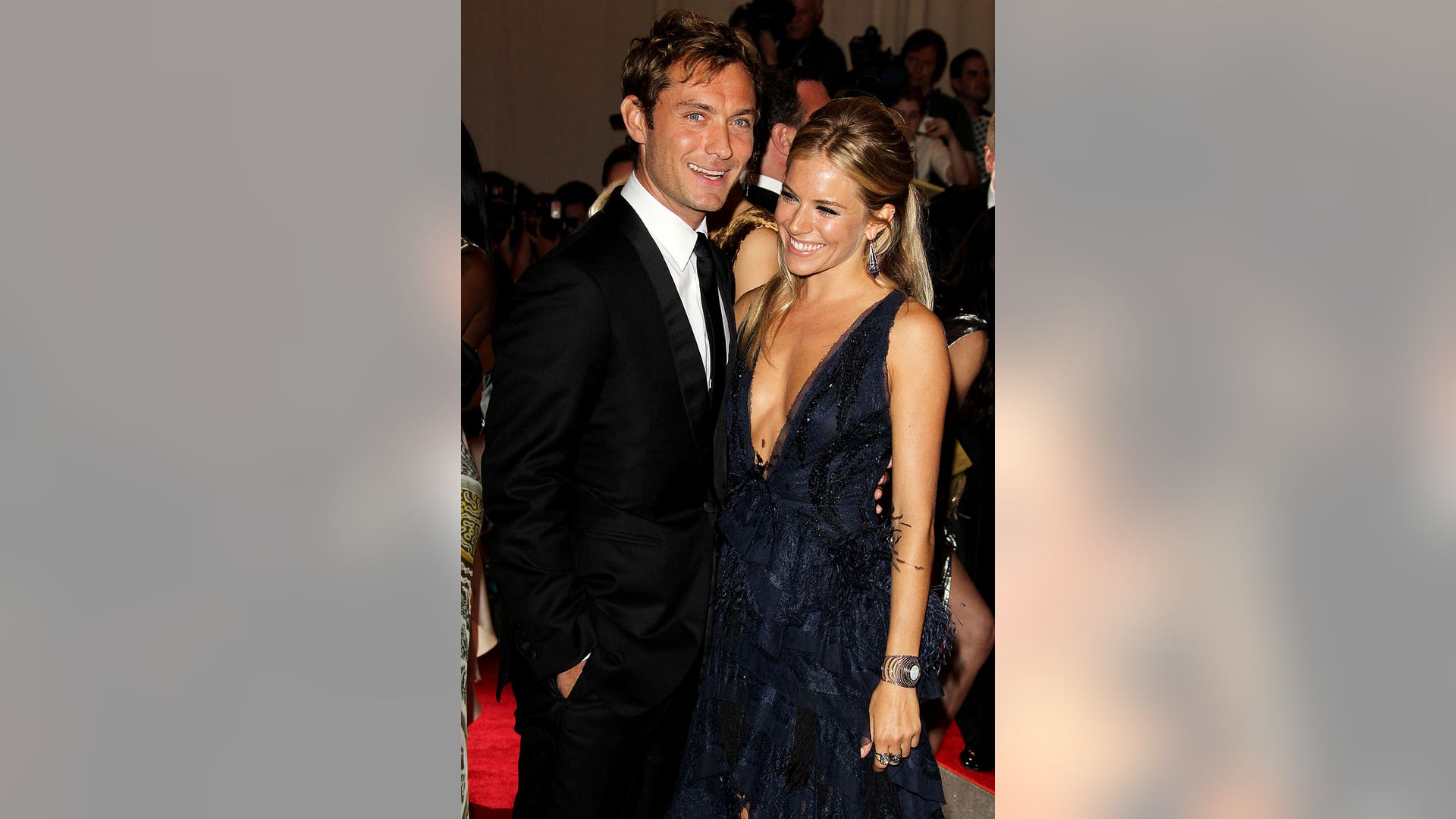 Sienna_Miller_Jude_Law_Celebs_Take_Back_Cheating_Exes