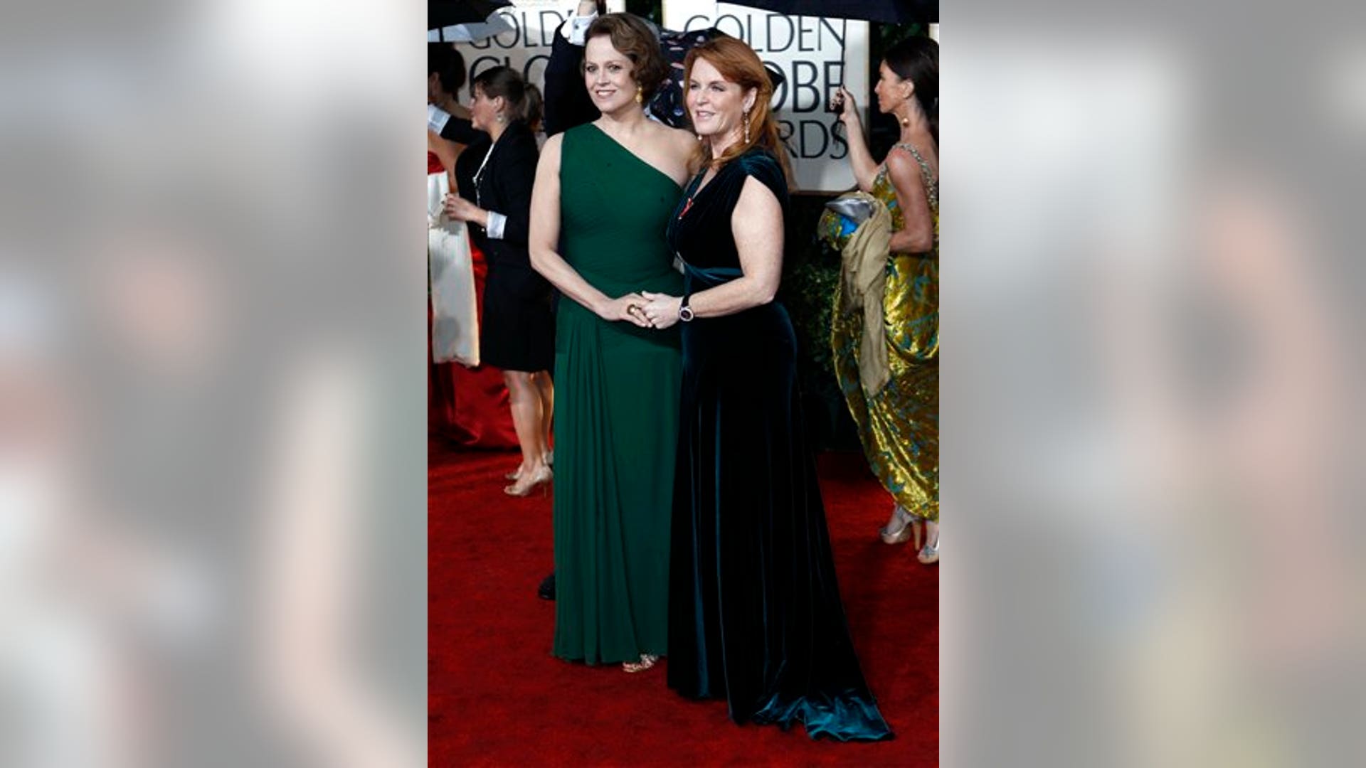 Sigourney_Weaver_and_Sarah_Ferguson