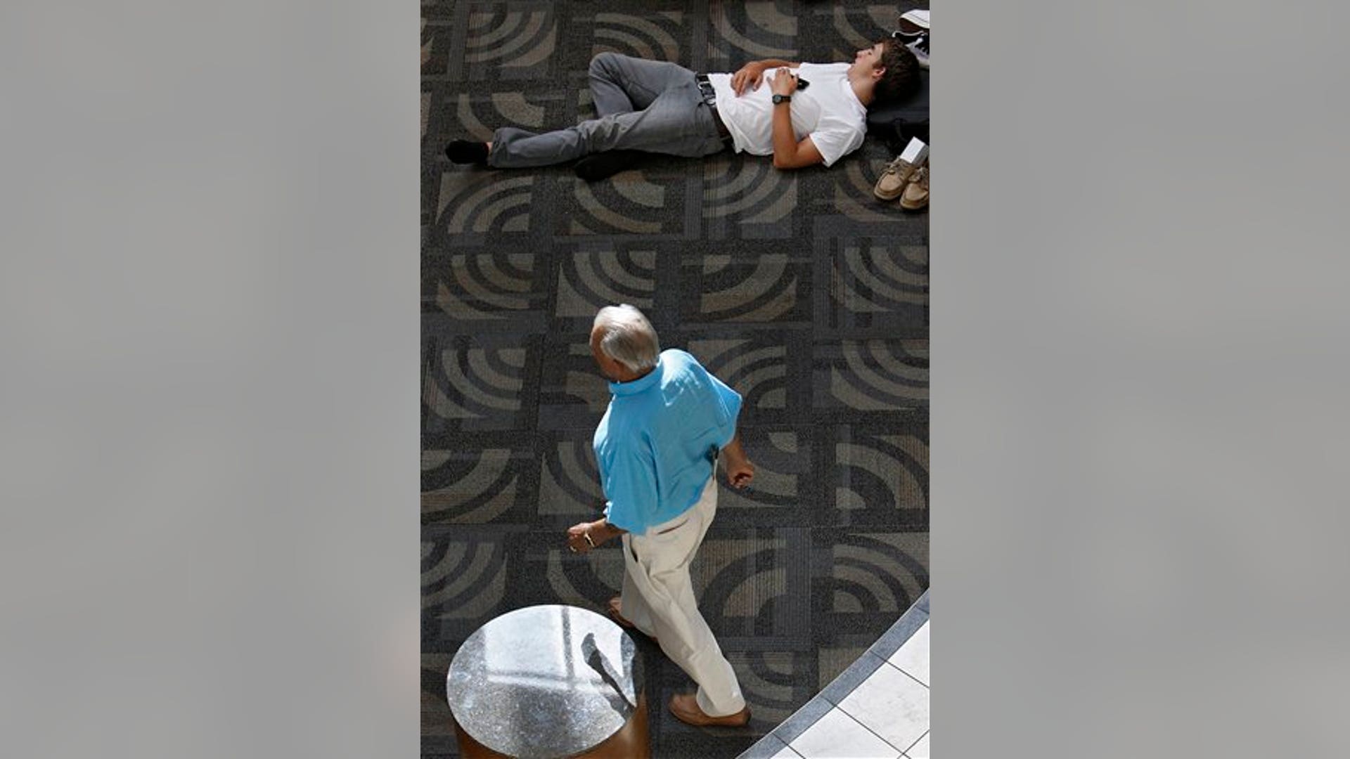 Sleeping_iPhone_Owner