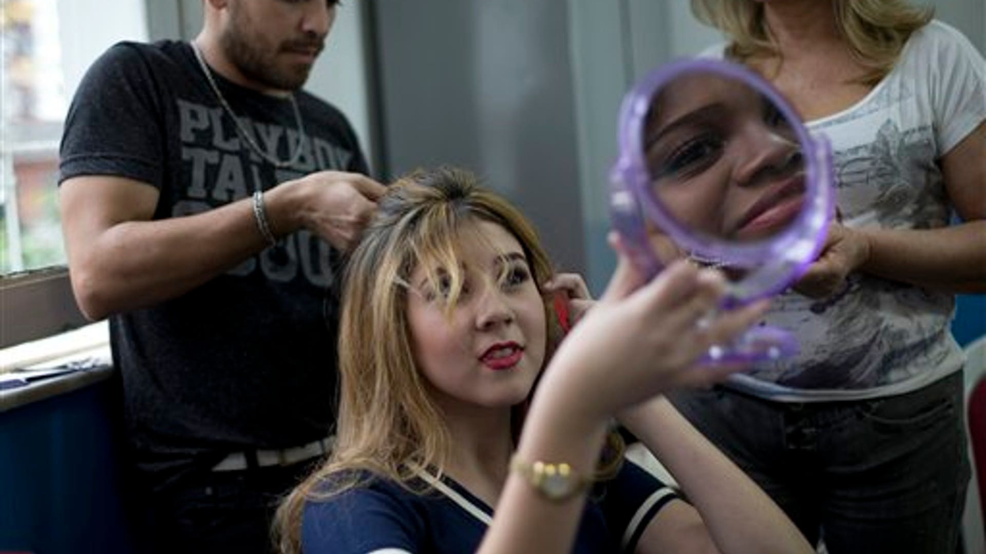 Slum_Debutante_Ball__5_