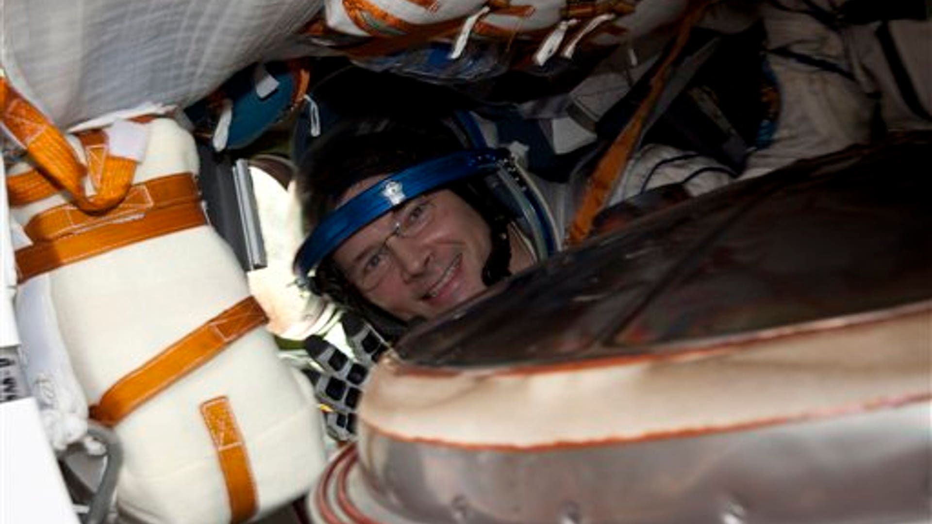 Soyuz_Space_Capsule_Landing__6_