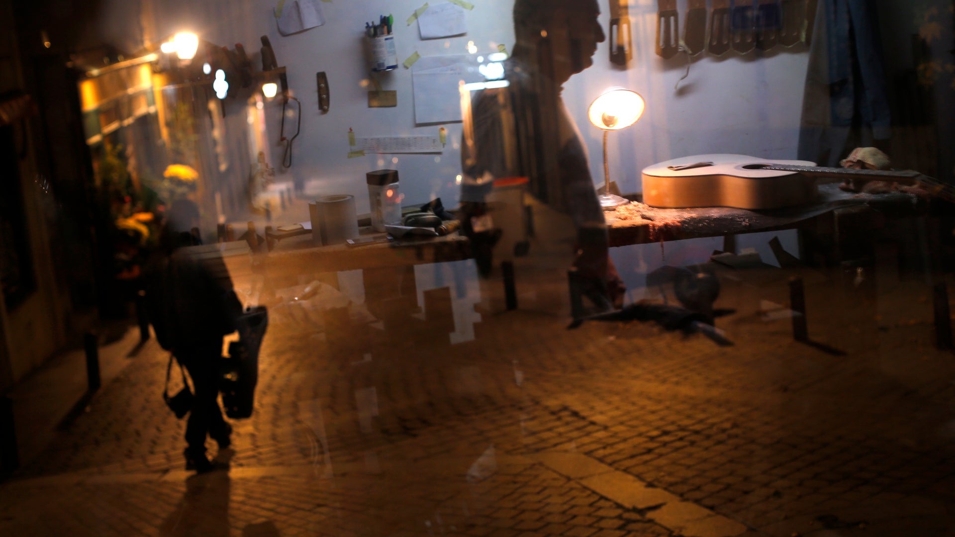 Spain_Conde_Guitars__5_