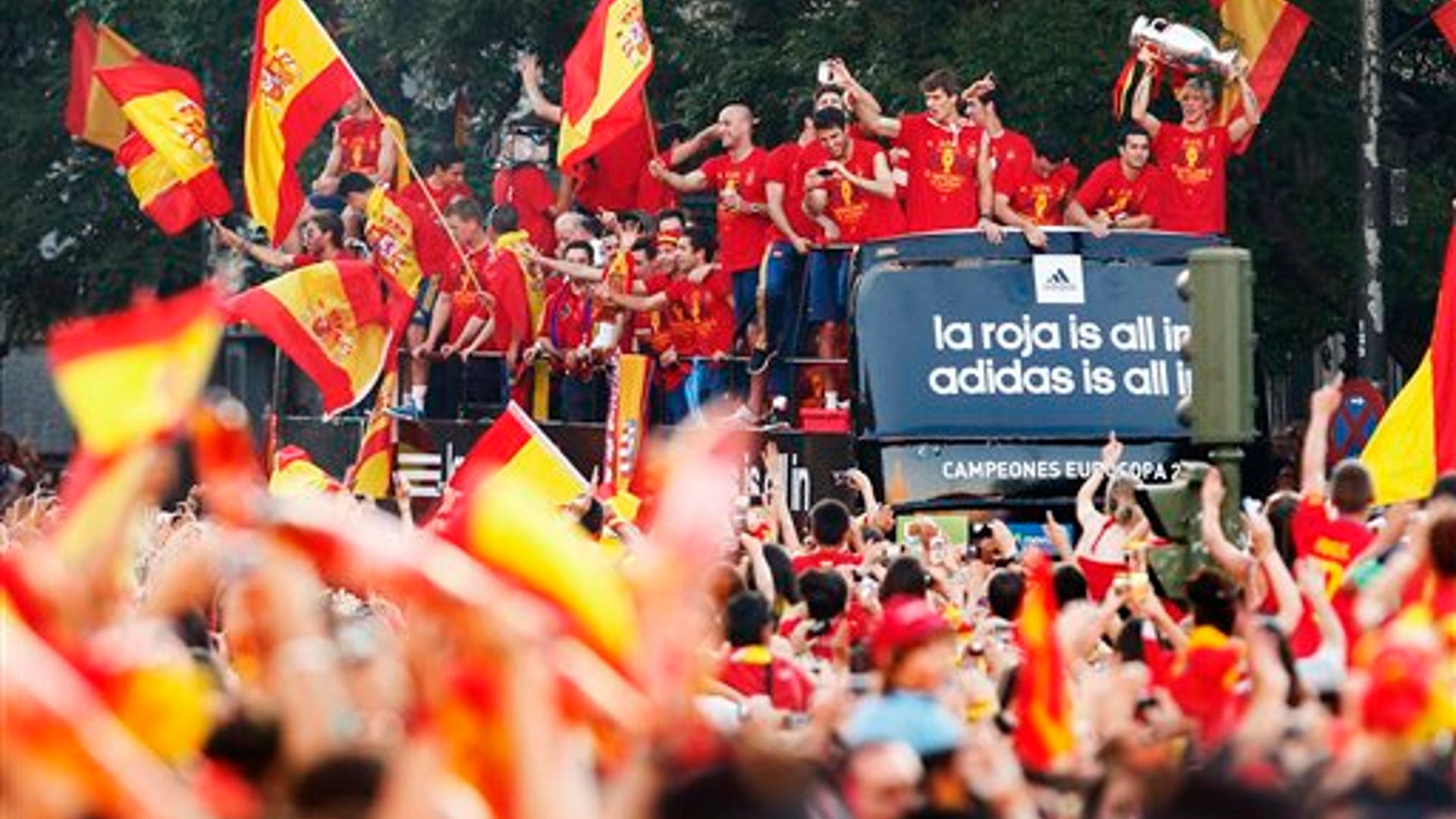 Spain_Euro_celebration_4