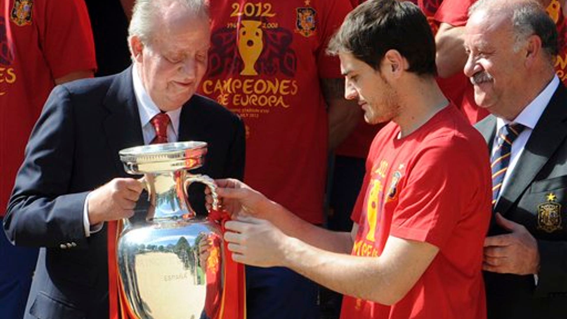 Spain_Euro_celebration_8